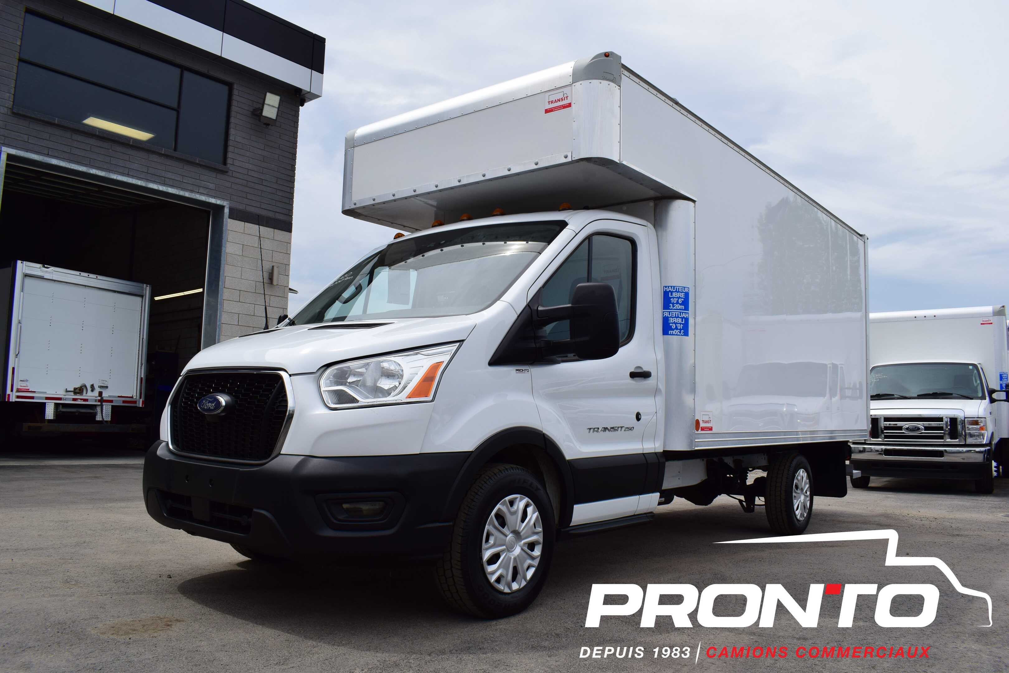 2020 Ford Transit T-250 ** Cube 14 pieds ** Roue Simple ** 
