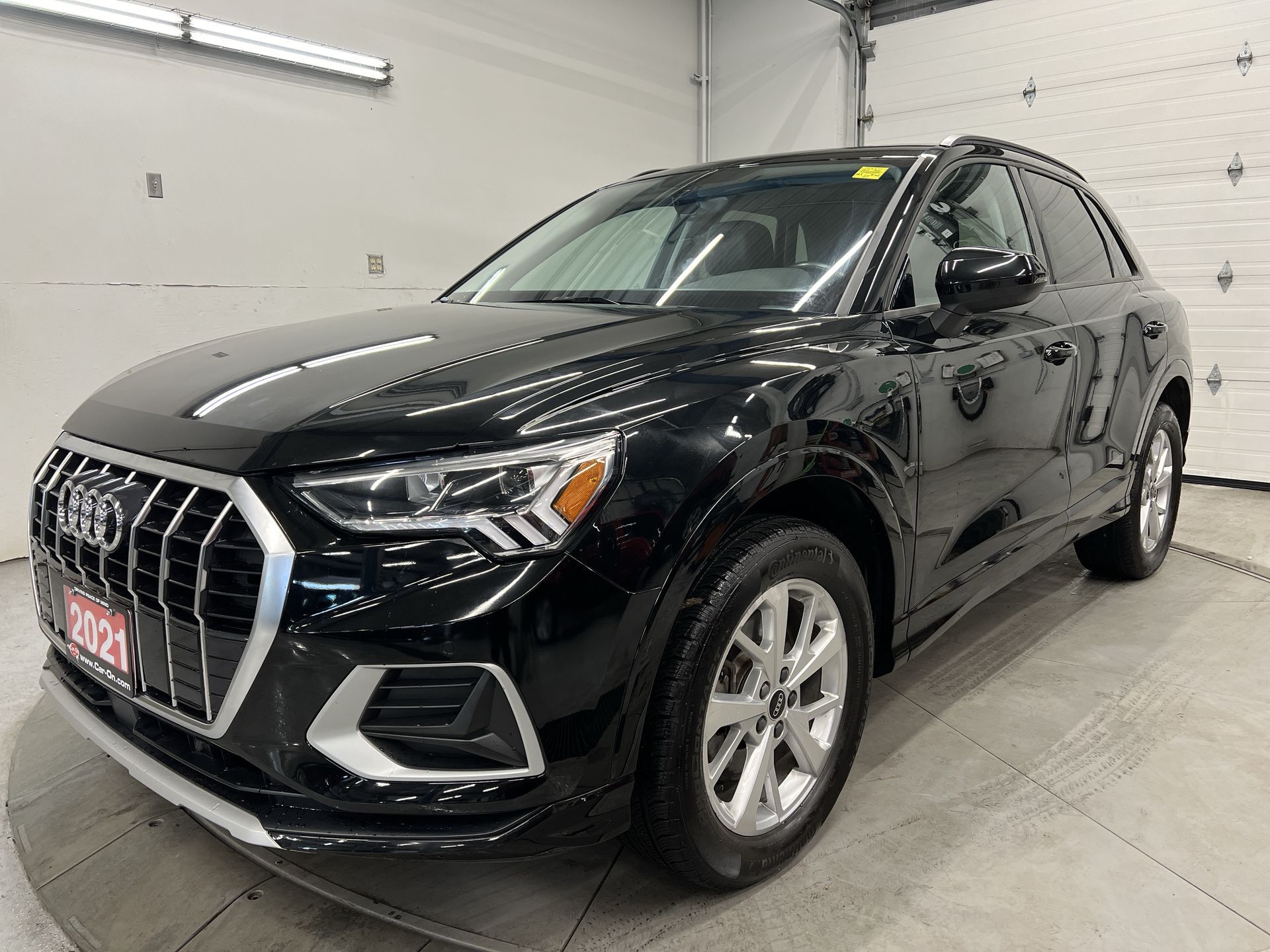 2021 Audi Q3 45 AWD| 228HP | PANO ROOF | HTD LEATHER | LOW KMS!