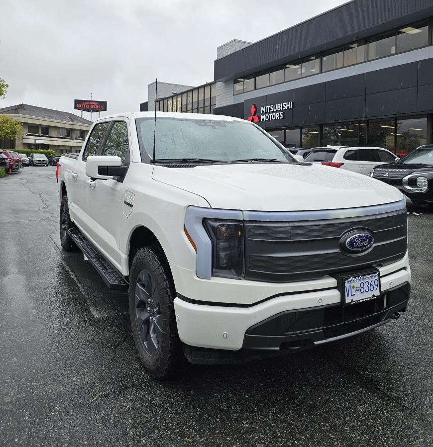 2023 Ford F-150 Lightning LARIAT; NO ACCIDENTS | 5% TAX | LOCAL