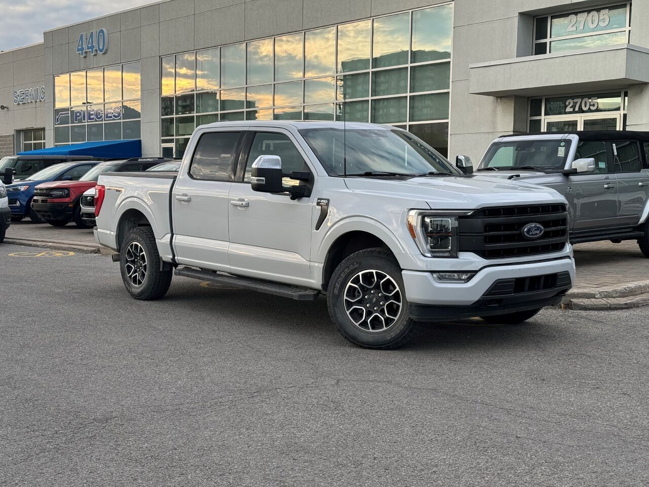 2021 Ford F-150 LARIAT 502A 2.7L V6, 4X4, CUIR, TOIT OUVRANT,