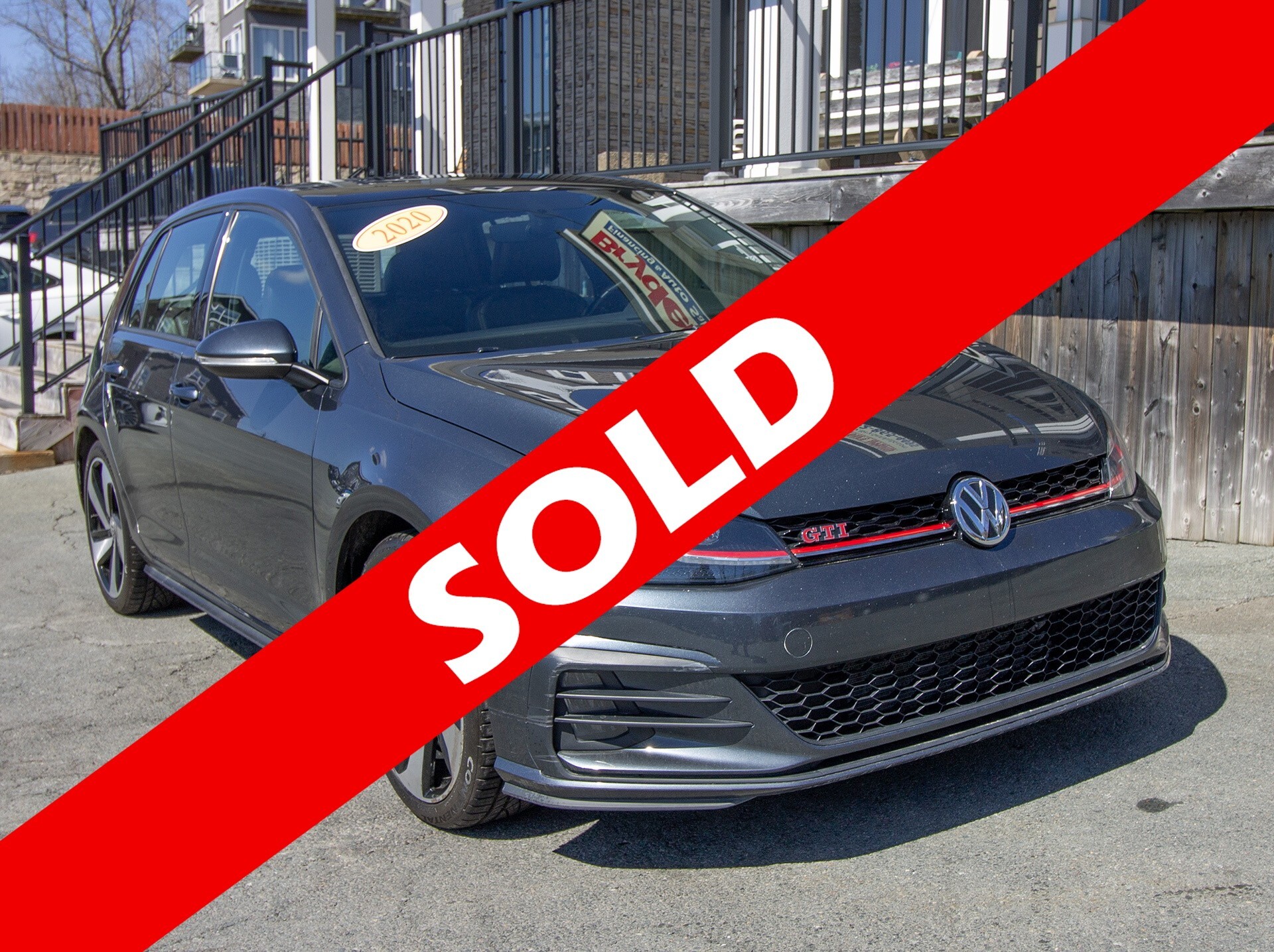 2020 Volkswagen Golf GTI [SOLD] | LEATHER | SUNROOF | GPS | FINANCE  NOW!