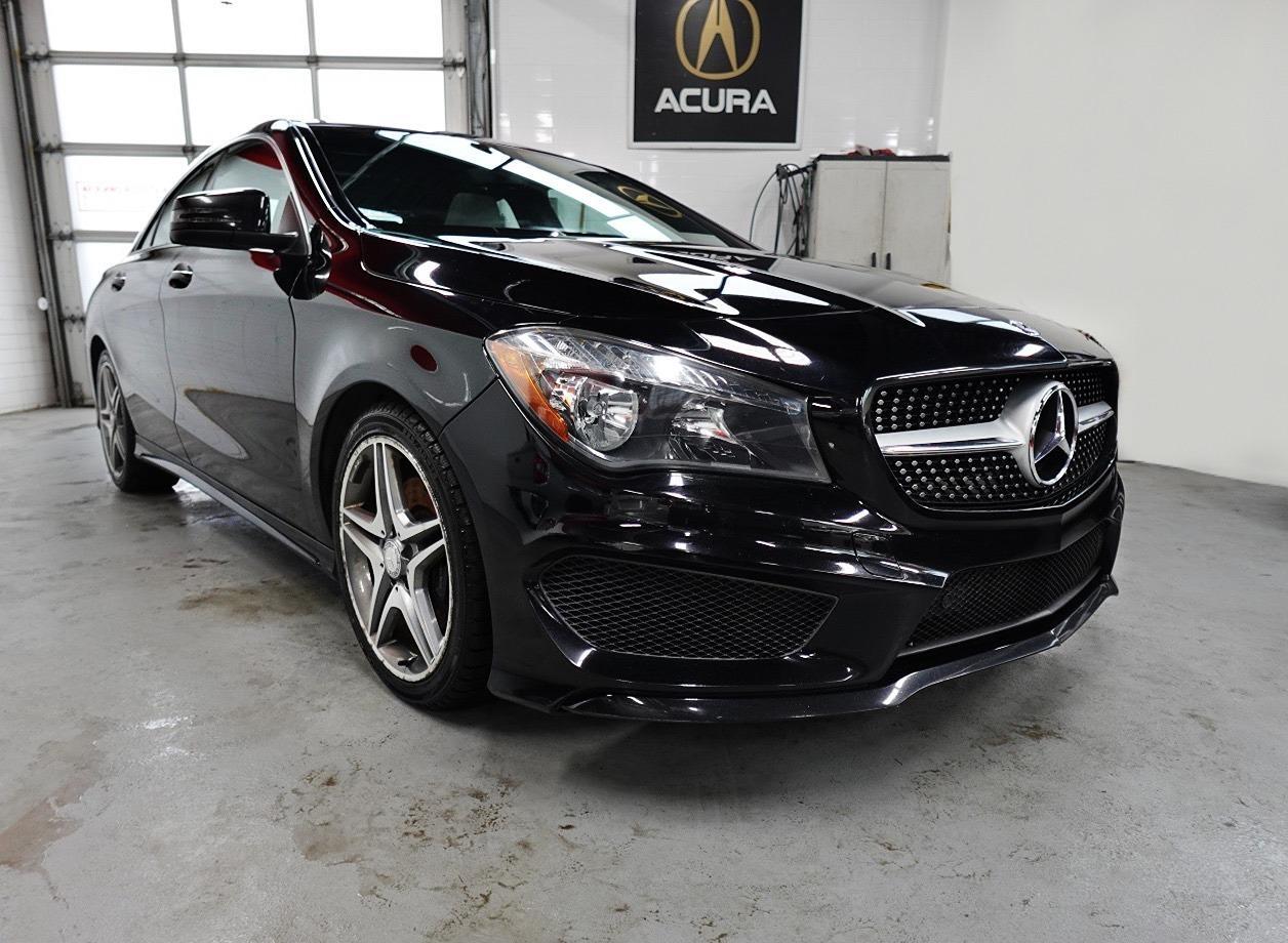 2015 Mercedes-Benz CLA-Class PANO ROOF,AWD,DEALER MAINTAIN,BLACK ON WHITE