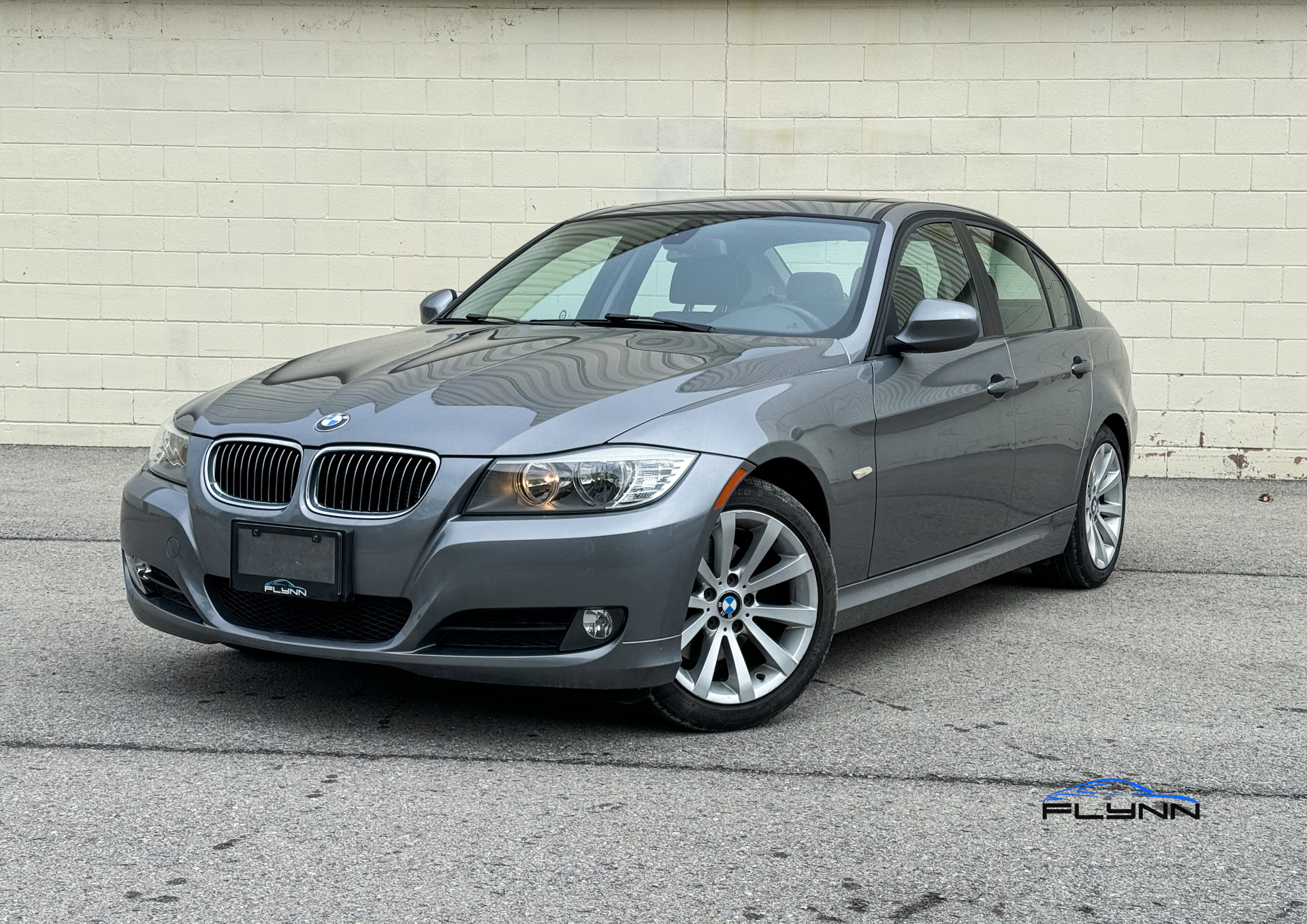 2011 BMW 3 Series 323i Low KMS, One Owner