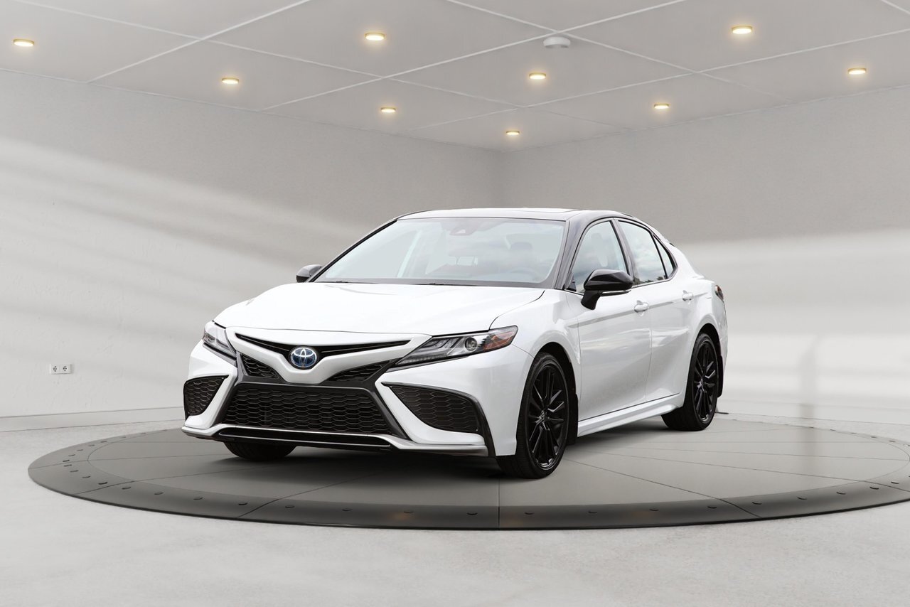 2022 Toyota Camry Hybrid XSE + CUI + TOIT OUVRANT + HYBRIDE VEHICULE