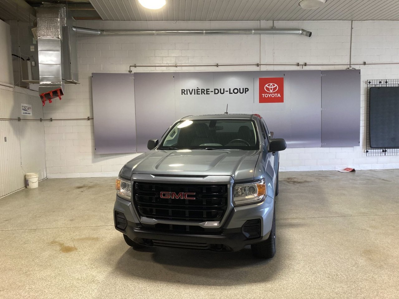 2021 GMC Canyon 4WD Ext Cab 128  Elevation Standard