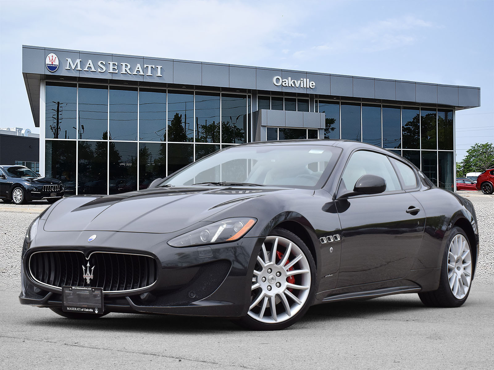 2014 Maserati GranTurismo 1 OWNER | PERFECT SERVICE HISTORY | CLEAN CARFAX