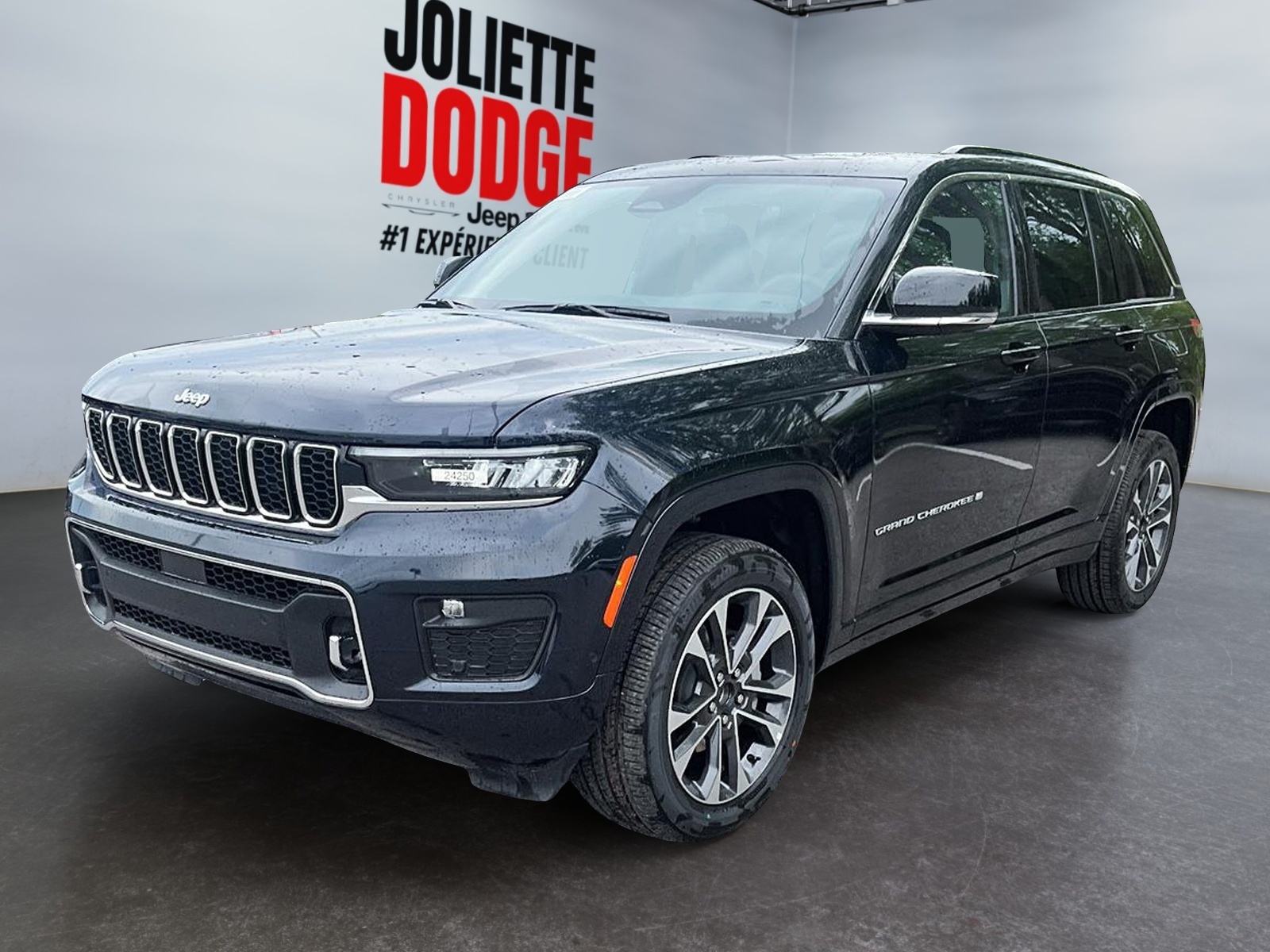 2024 Jeep Grand Cherokee Overland *TOIT OUVRANT PANO**SIÈGES/VOLANT CHAUFF*