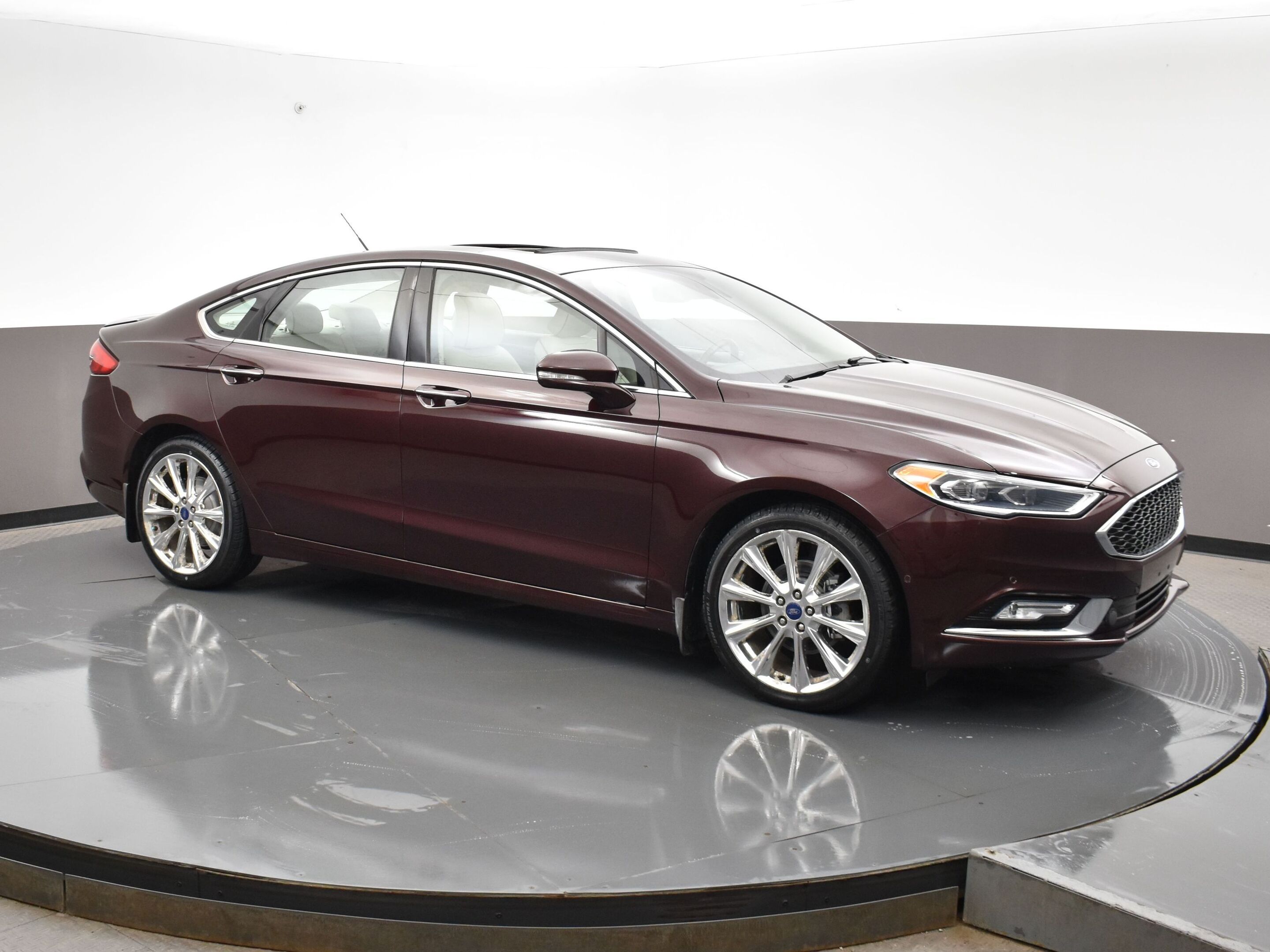 2017 Ford Fusion PLATINUM AWD LOW KMS LEATHER INTERIOR