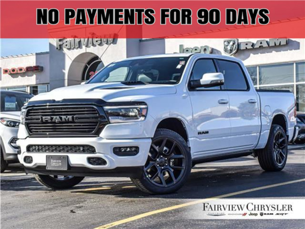 2024 Ram 1500 Sport LEATHER | PANO ROOF | PWR BOARDS | BLIND SPO