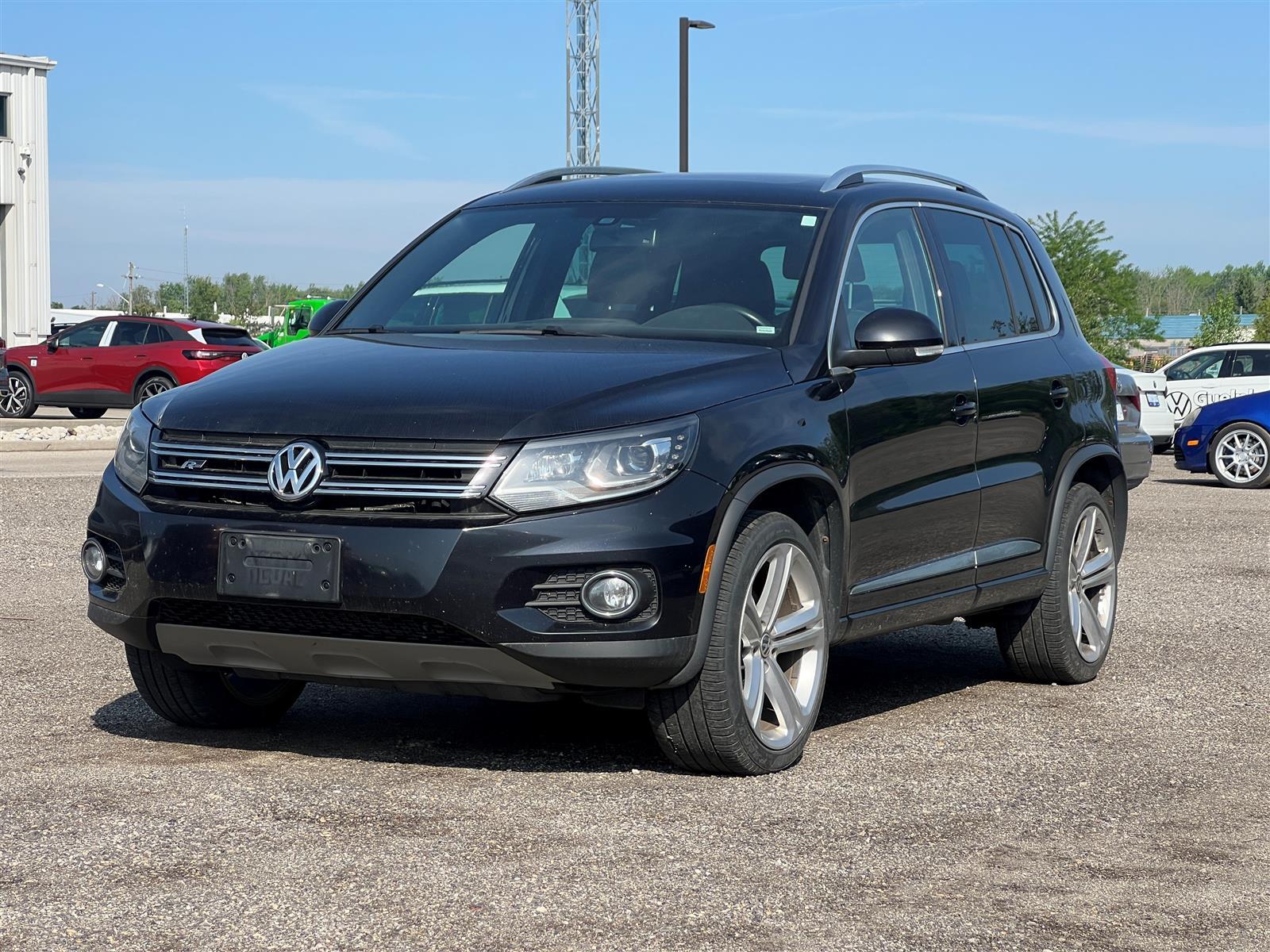 2015 Volkswagen Tiguan R-Line Technology Packages with 4Motion