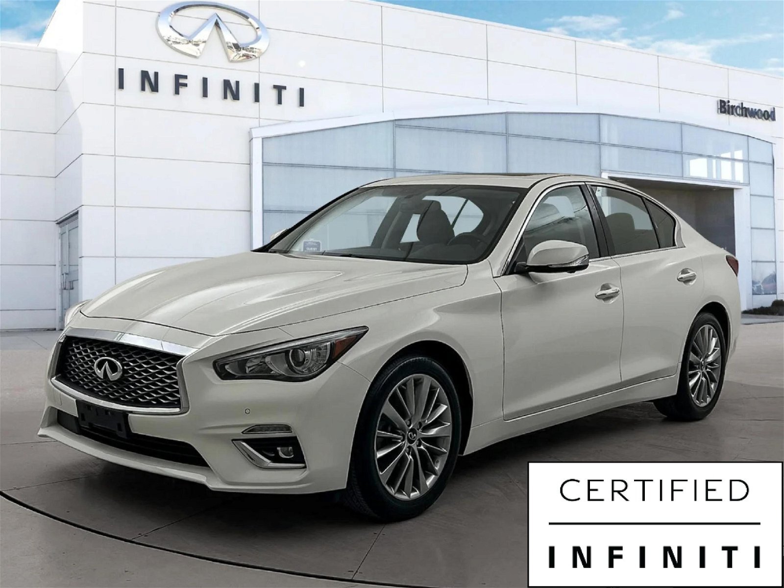 2022 Infiniti Q50 LUXE Accident Free | One Owner | Low KM's