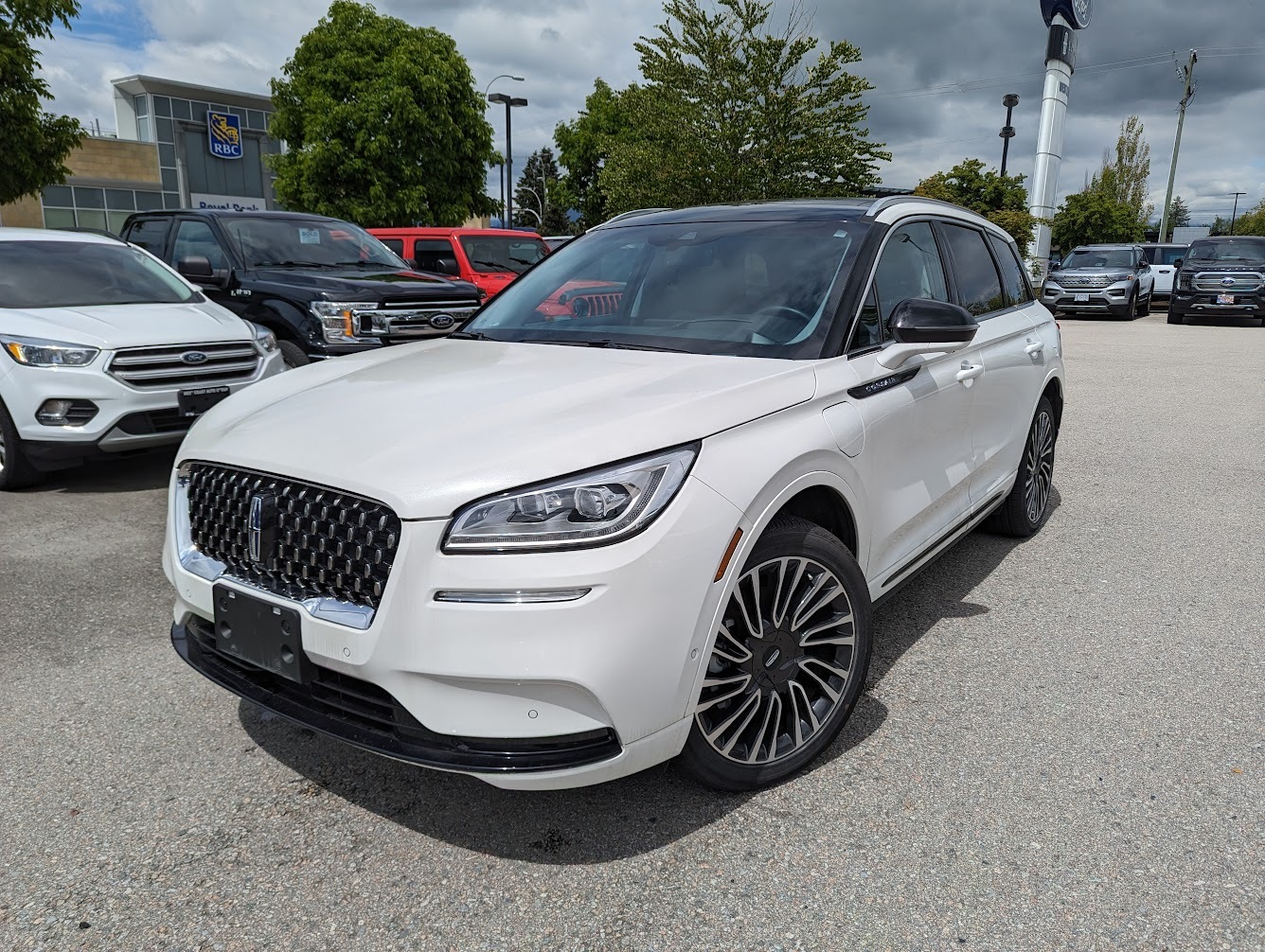 2022 Lincoln Corsair Grand Touring AWD - Luxury, Elements Technology