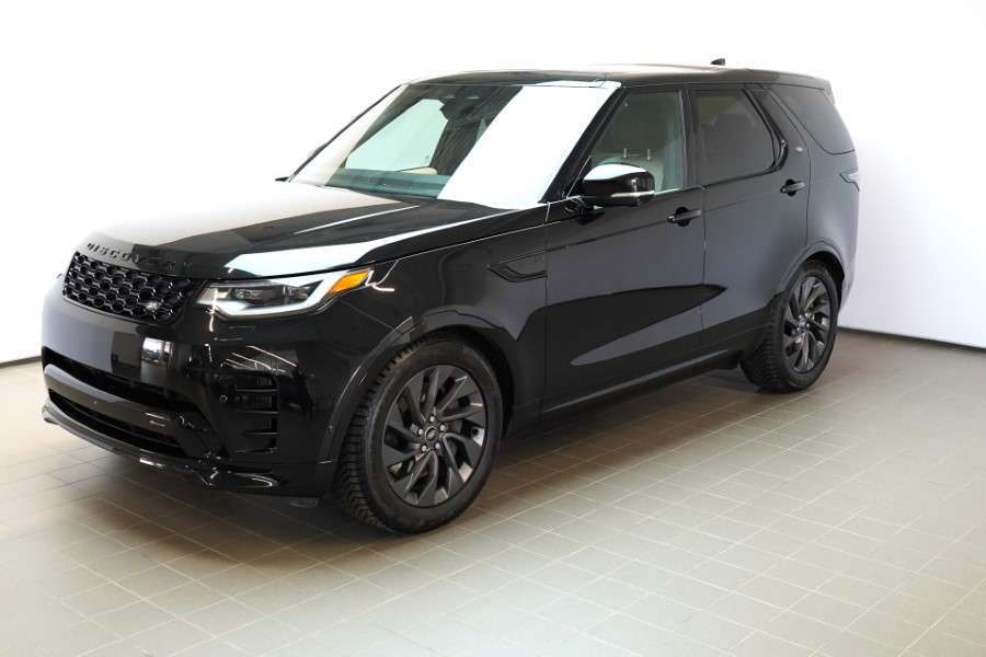 2023 Land Rover Discovery R-Dynamic S - Ultimate Black