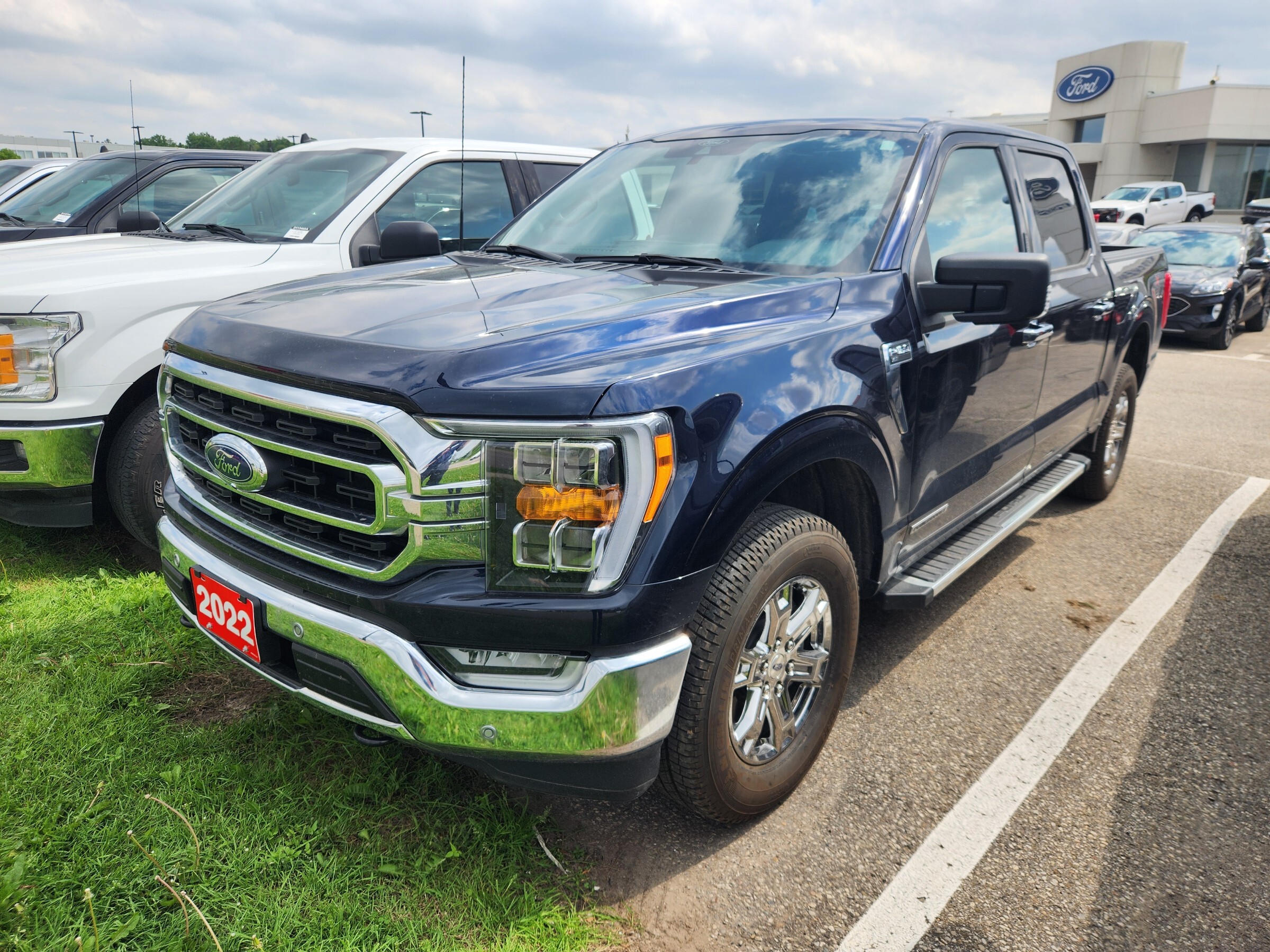 2022 Ford F-150 XLT 302A | XTR PACKAGE | TWIN PANEL MOONROOF | CON
