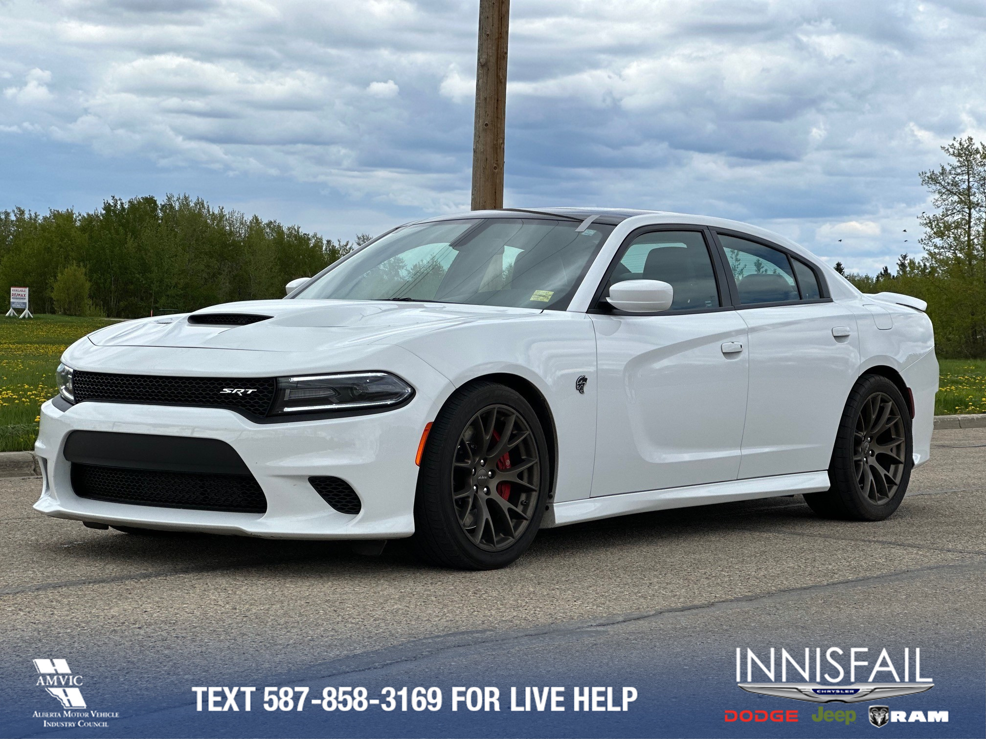 2017 Dodge Charger SRT Hellcat 6.2 Litre Supercharged V8! Very Low KM
