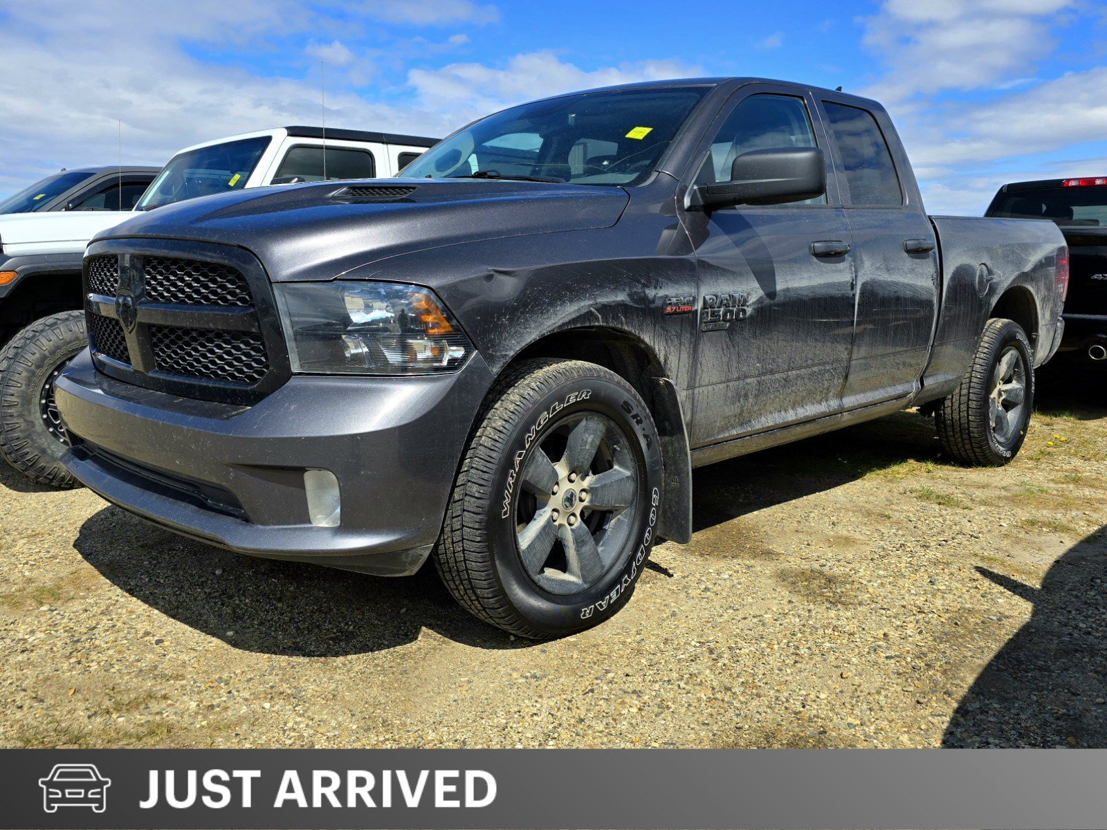 2019 Ram 1500 Classic Express | Apple CarPlay | Value Package