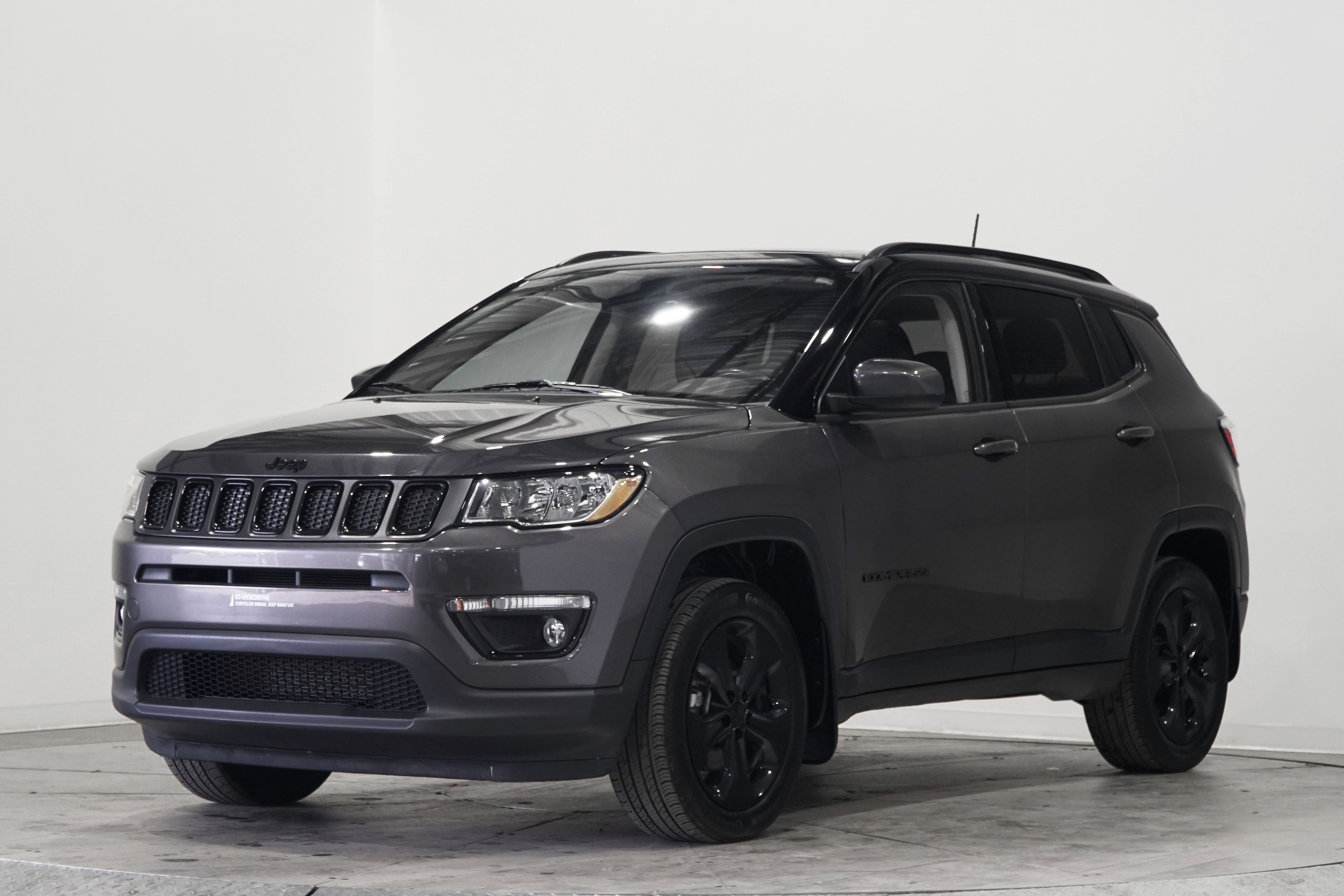 2021 Jeep Compass Altitude 4x4, toit ouvrant pano, cuir, mags