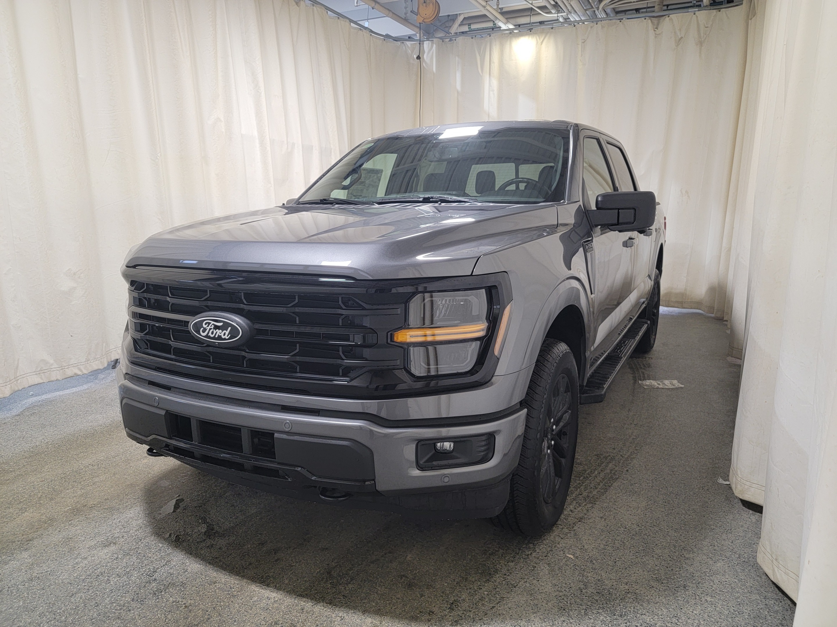 2024 Ford F-150 XLT W/ XLT BLACK APPEARANCE PACKAGE