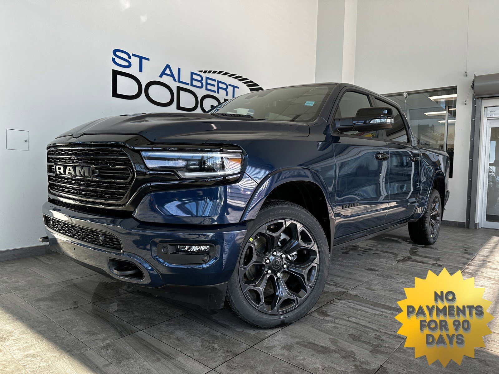 2024 Ram 1500 Limited| V8 HEMI | NIGHT EDITION | 12IN UCONNECT |