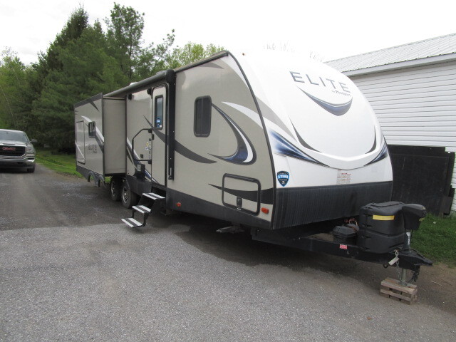 2018 Keystone RV Passport Ultra Lite Elite Keystone Passport Ultra Lite Elite 31RI