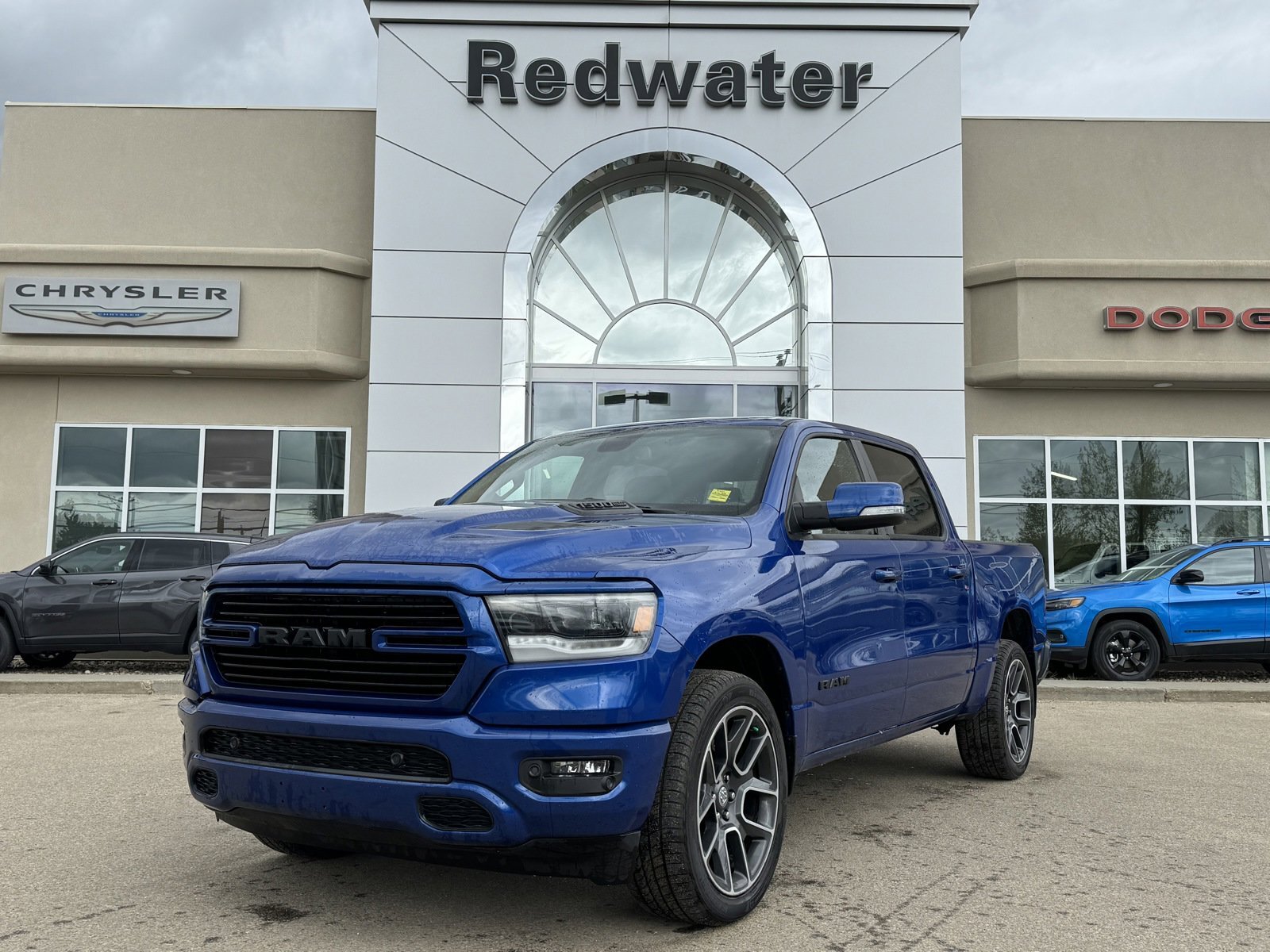 2019 Ram 1500 Sport Crew Cab 4x4 | Low KMs | 5.7L | Leather | He