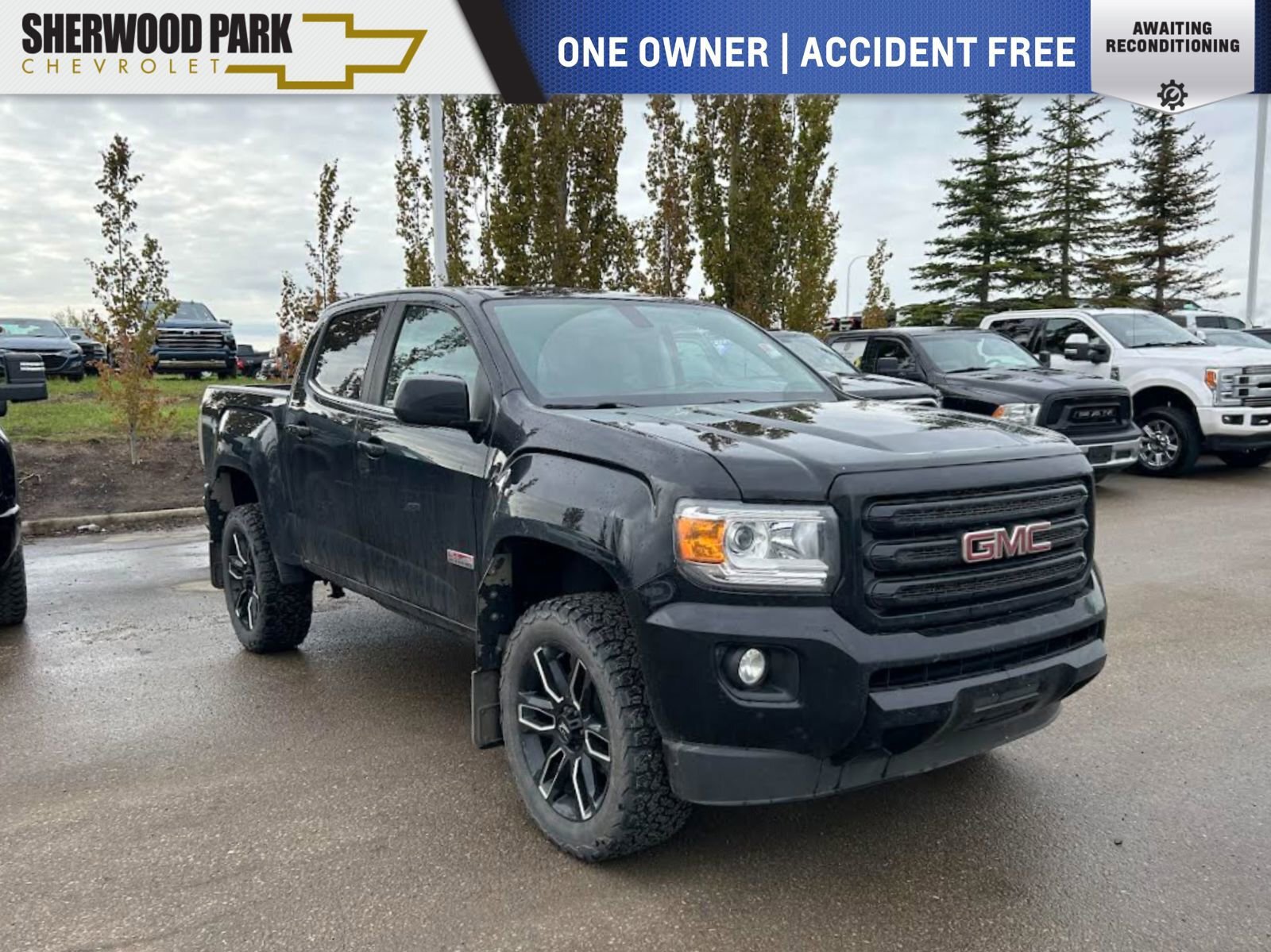 2019 GMC Canyon 4WD Crew Cab 128.3  All Terrain w-Leather