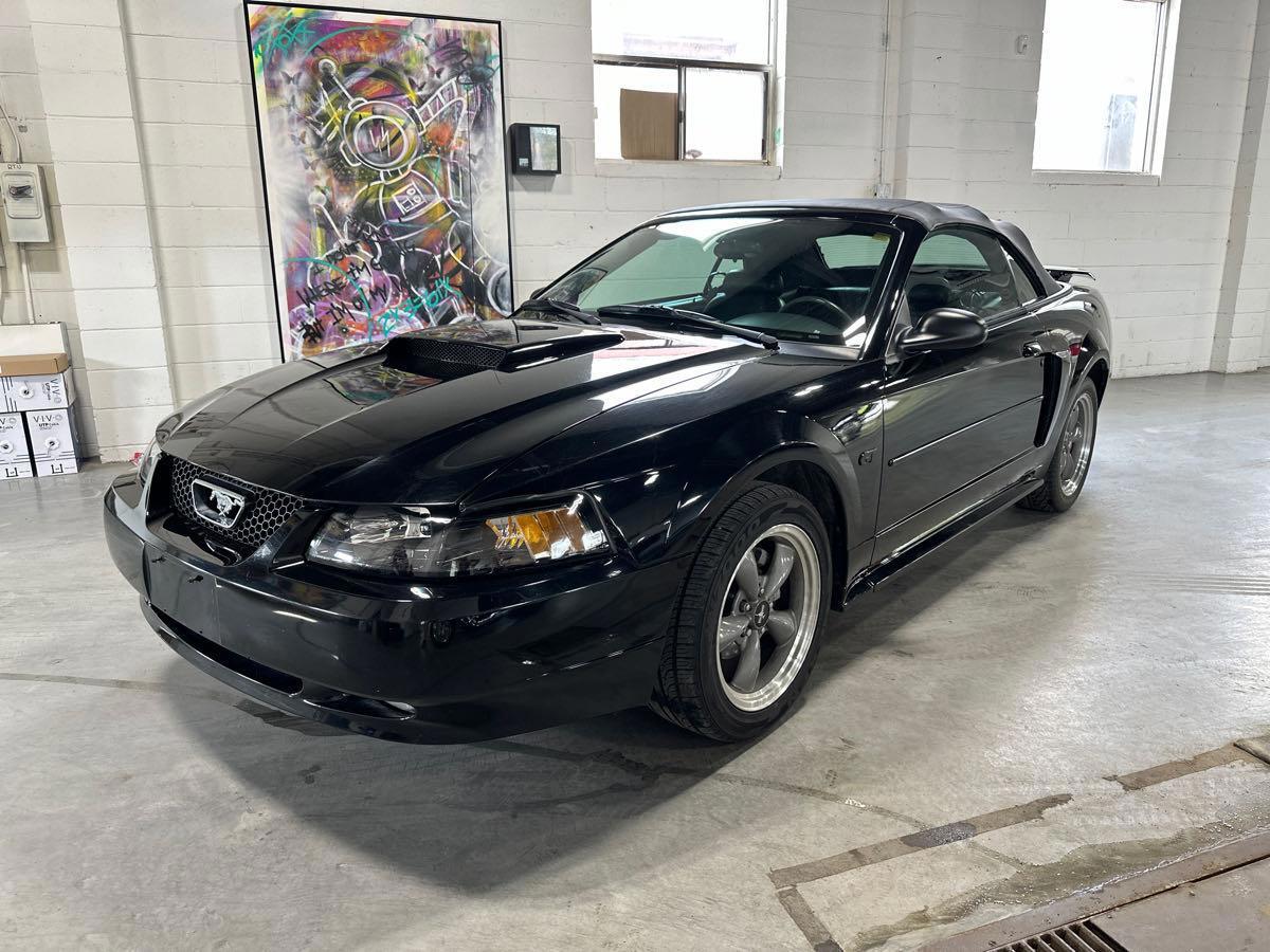 2001 Ford Mustang GT Convertible Leather