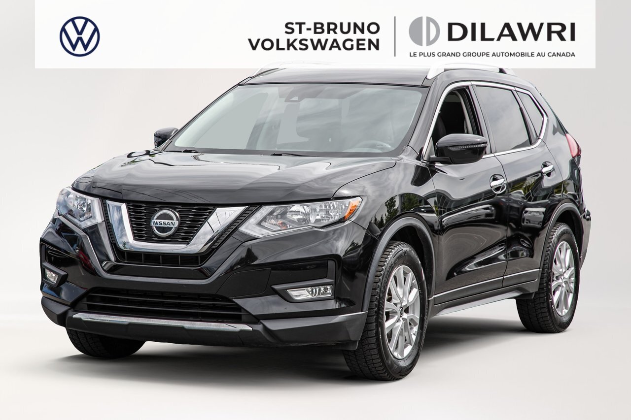 2019 Nissan Rogue SV | FWD | MAGS | APPLE CARPLAY Clean Carfax | One