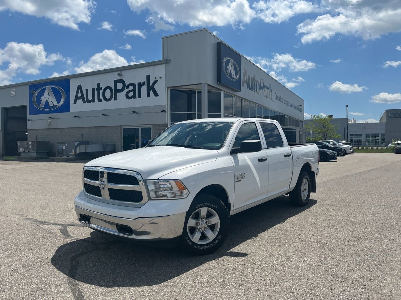 2022 Ram 1500 Classic SLT 4x4 | Bed Liner | 5'7 Bed | Cruise Control | V