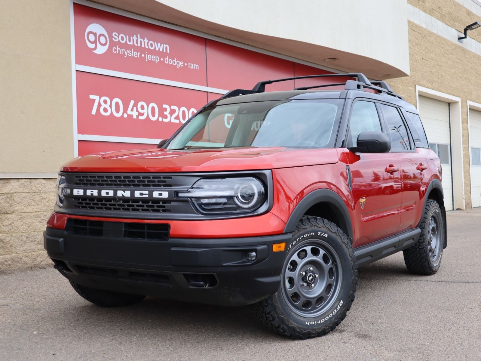 2022 Ford Bronco Sport BADLANDS IN HOT PEPER RED EQUIPPED WITH A 2.0L ECO