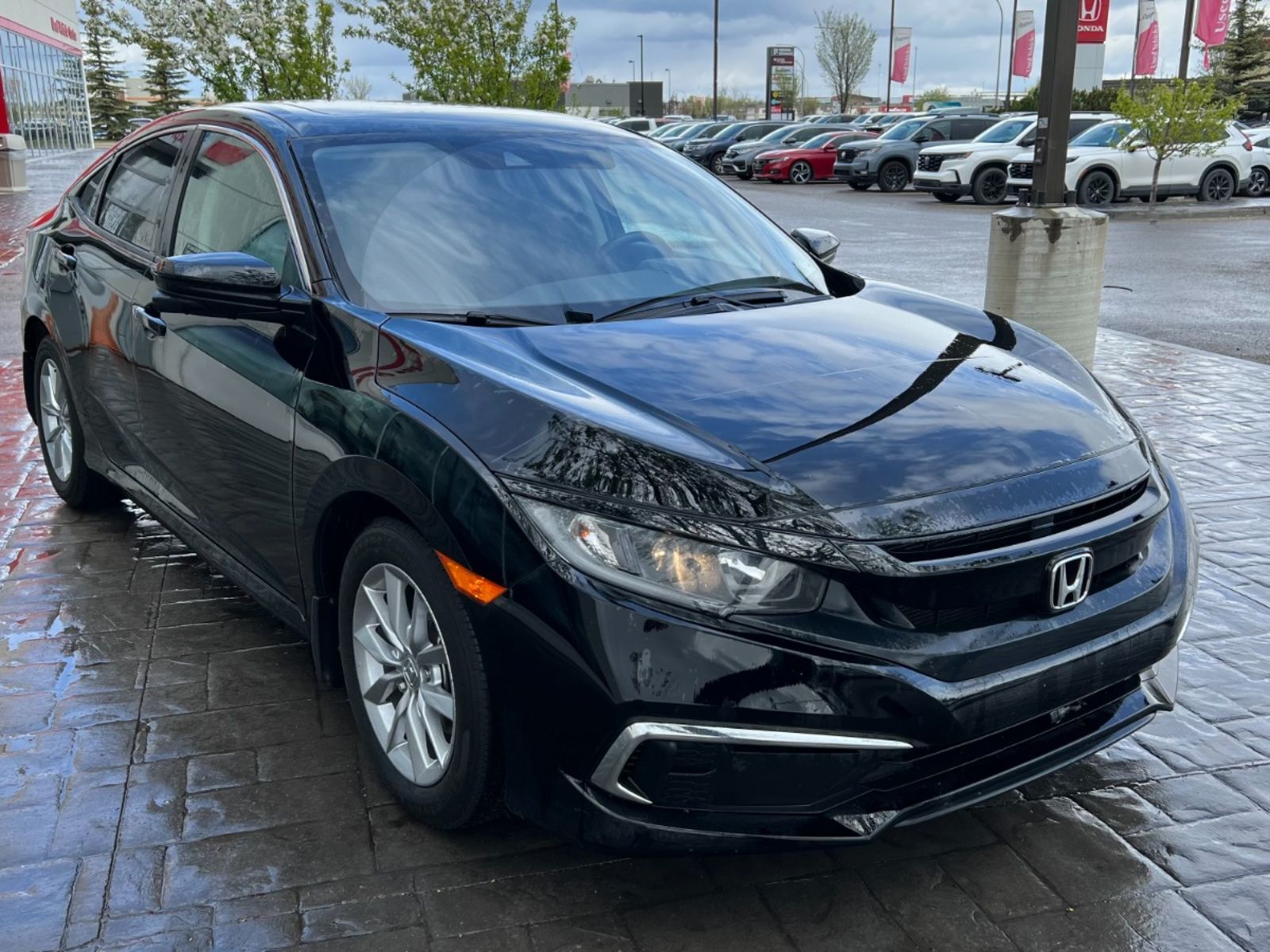 2021 Honda Civic Sedan EX: No accidents, One owner, Dealer maintained, Ho