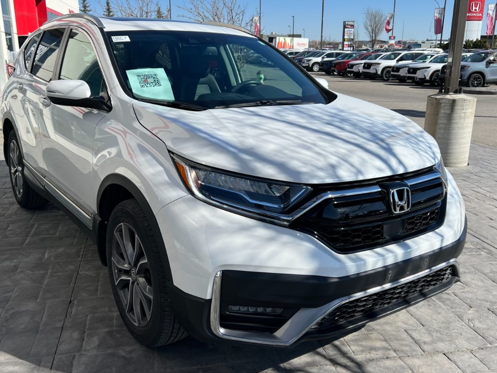 2020 Honda CR-V Touring: No Accidents, Leather, Sunroof, AWD 