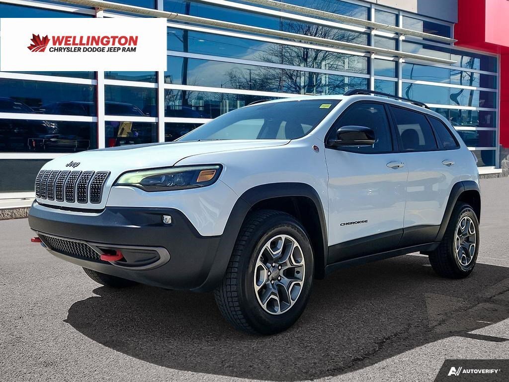2022 Jeep Cherokee Trailhawk | V6 | Heated Seats | Apple Carplay |