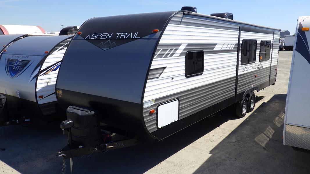 2022 Aspen Trail 28 Foot Travel Trailer With 1 Slide Out