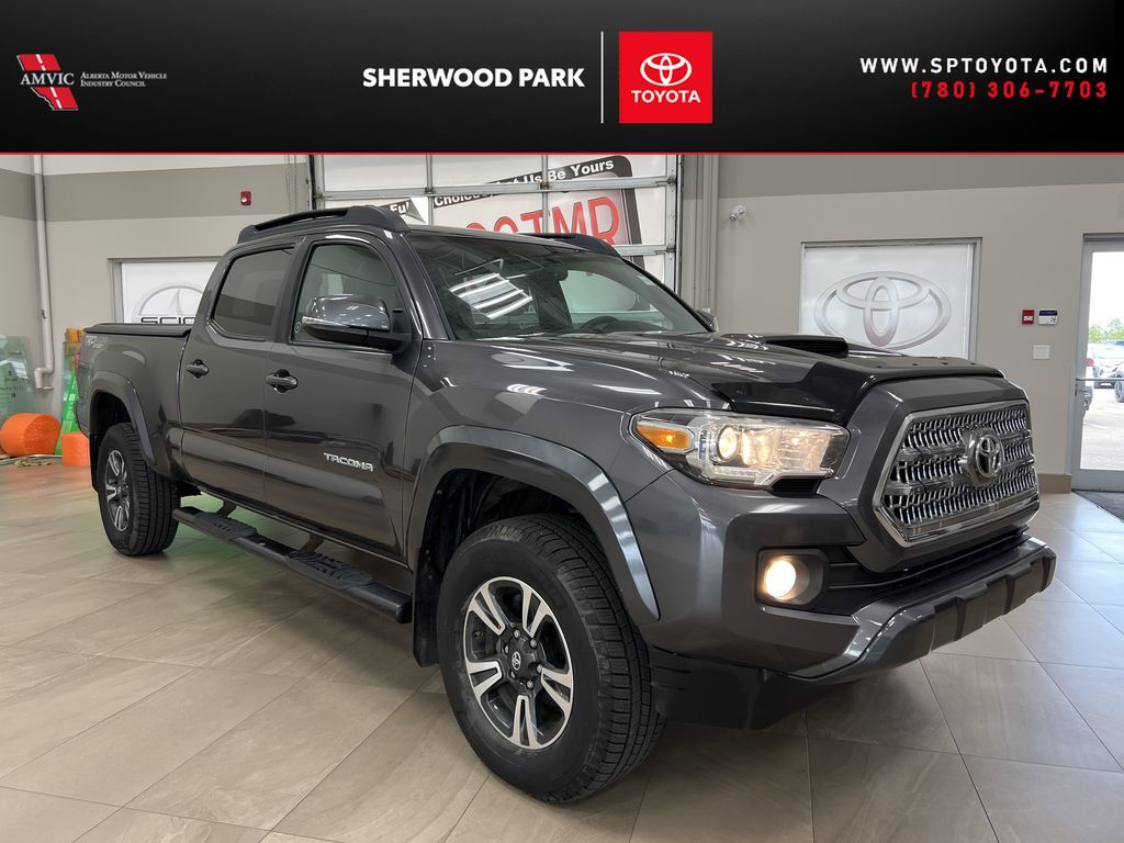 2016 Toyota Tacoma Double Cab 4X4 V6 TRD Sport *****Month End Special