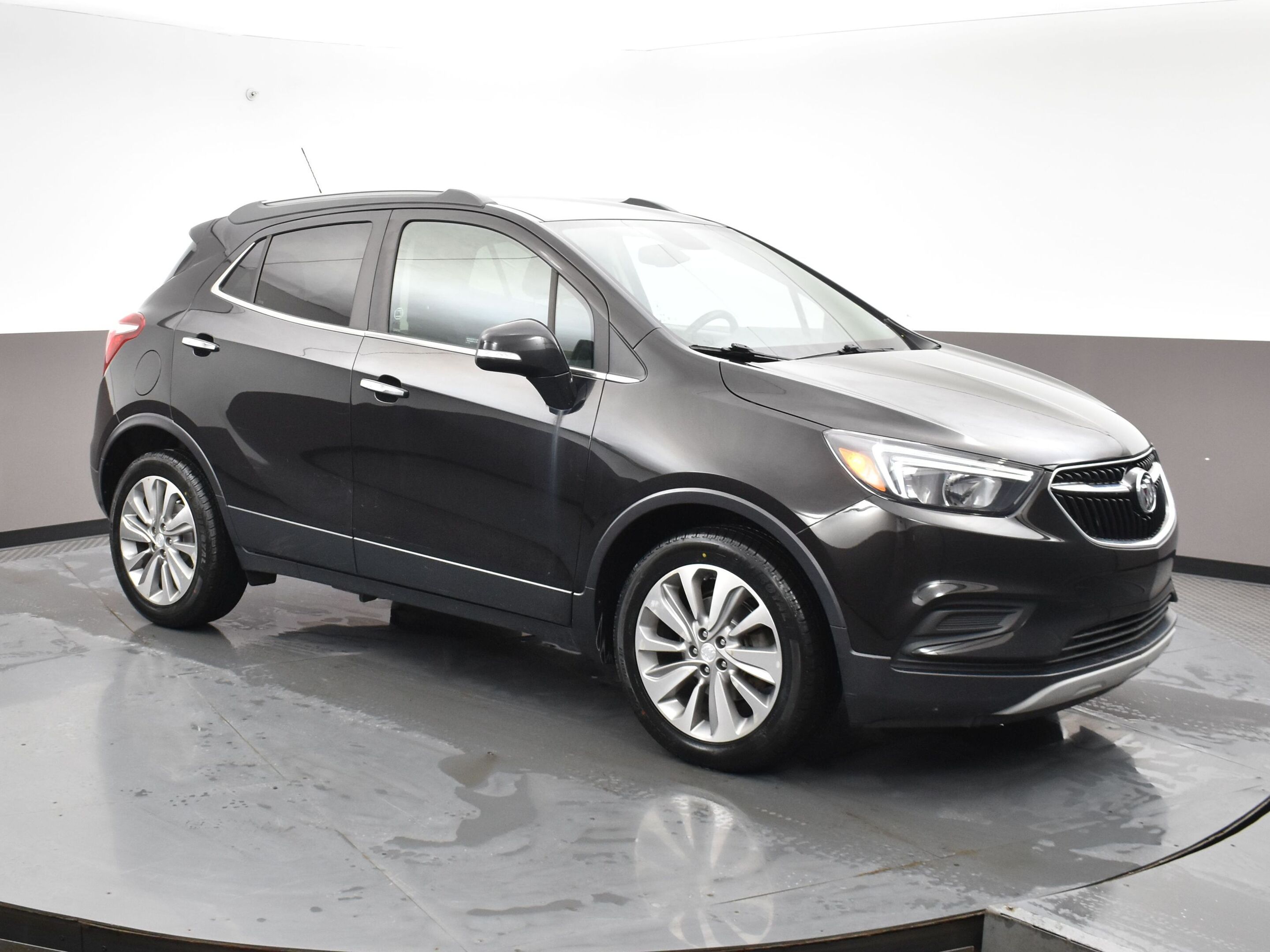 2019 Buick Encore Preferred FWD Factory Remote Start, Back up Camera