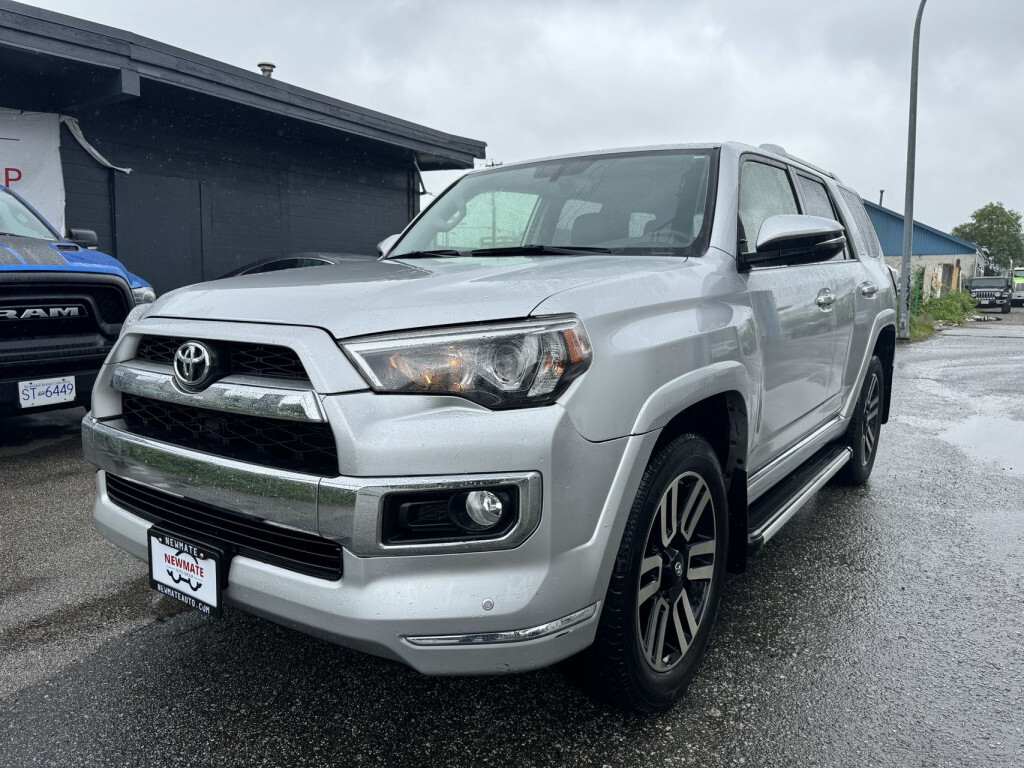 2017 Toyota 4Runner LIMITED. 7 PASSENGER.  4x4 Automatic