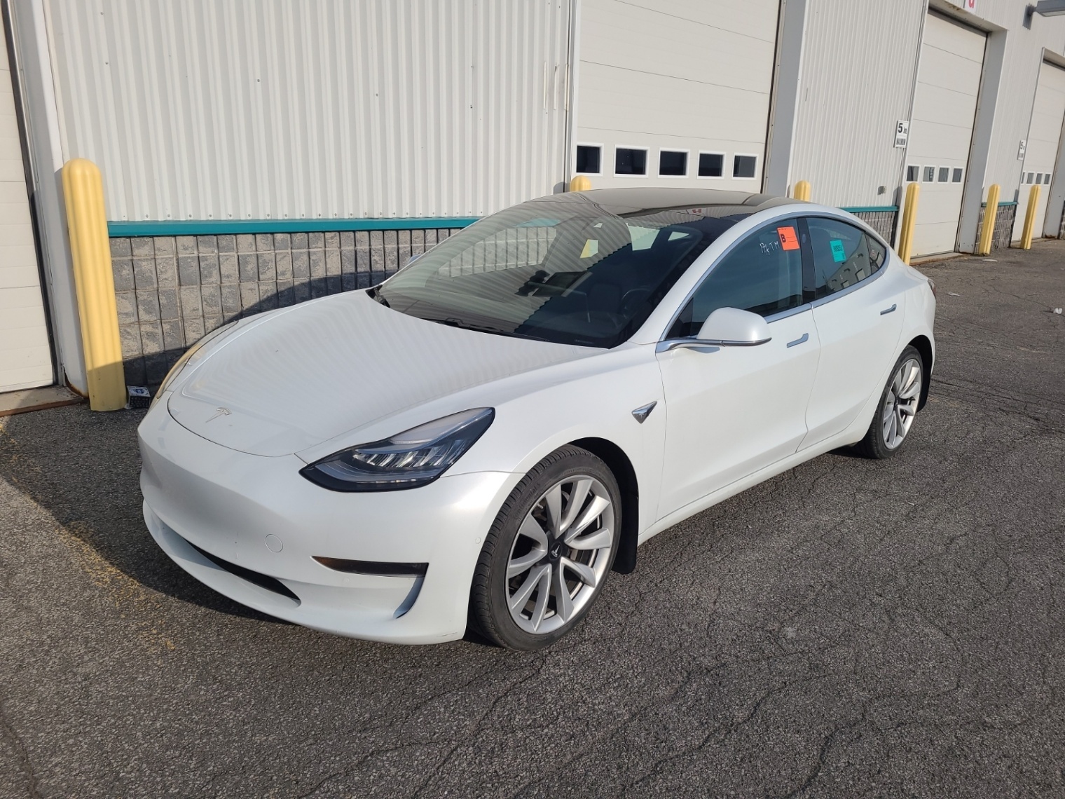2018 Tesla Model 3 Long Range AWD *NO ACCIDENT/NAVI/CAM/BLIND/PANO/AU