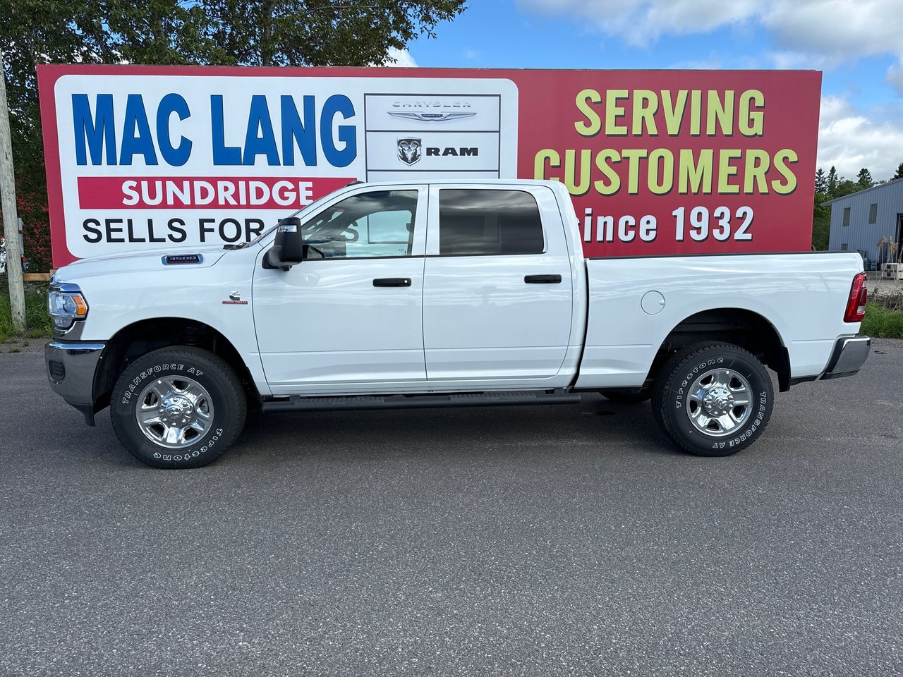 2024 Ram 3500 TRADESMAN 