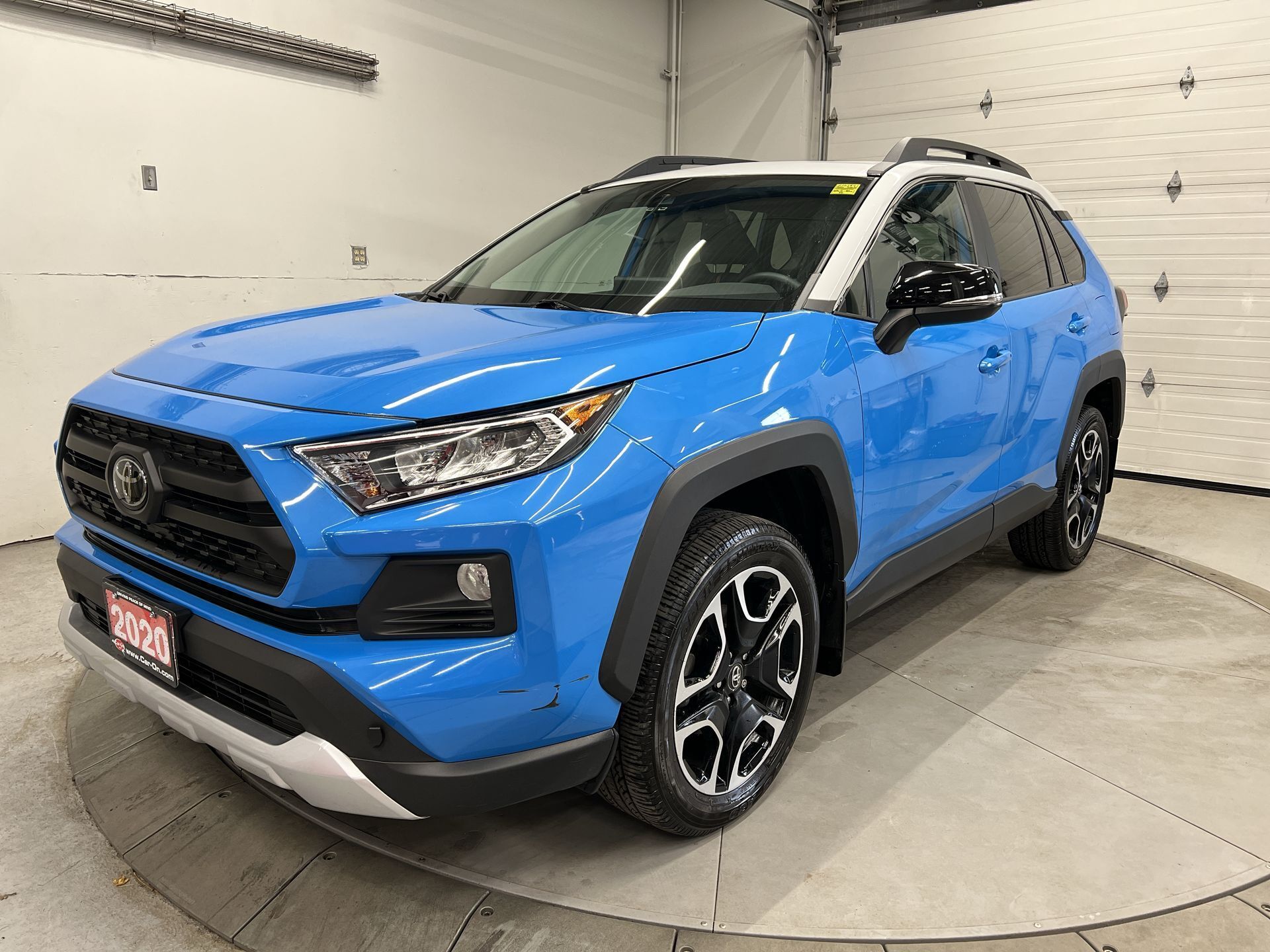 2020 Toyota RAV4 TRAIL AWD | COOLED LEATHER | SUNROOF | LOW KMS!