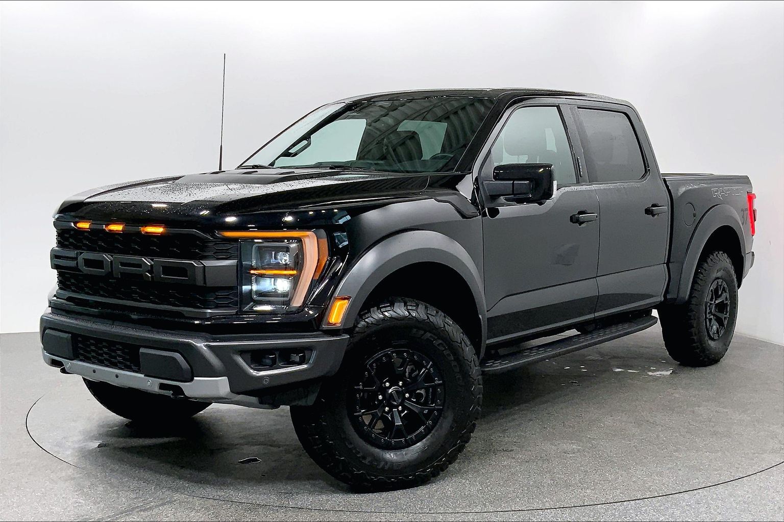 2023 Ford F-150 37 Performance Package