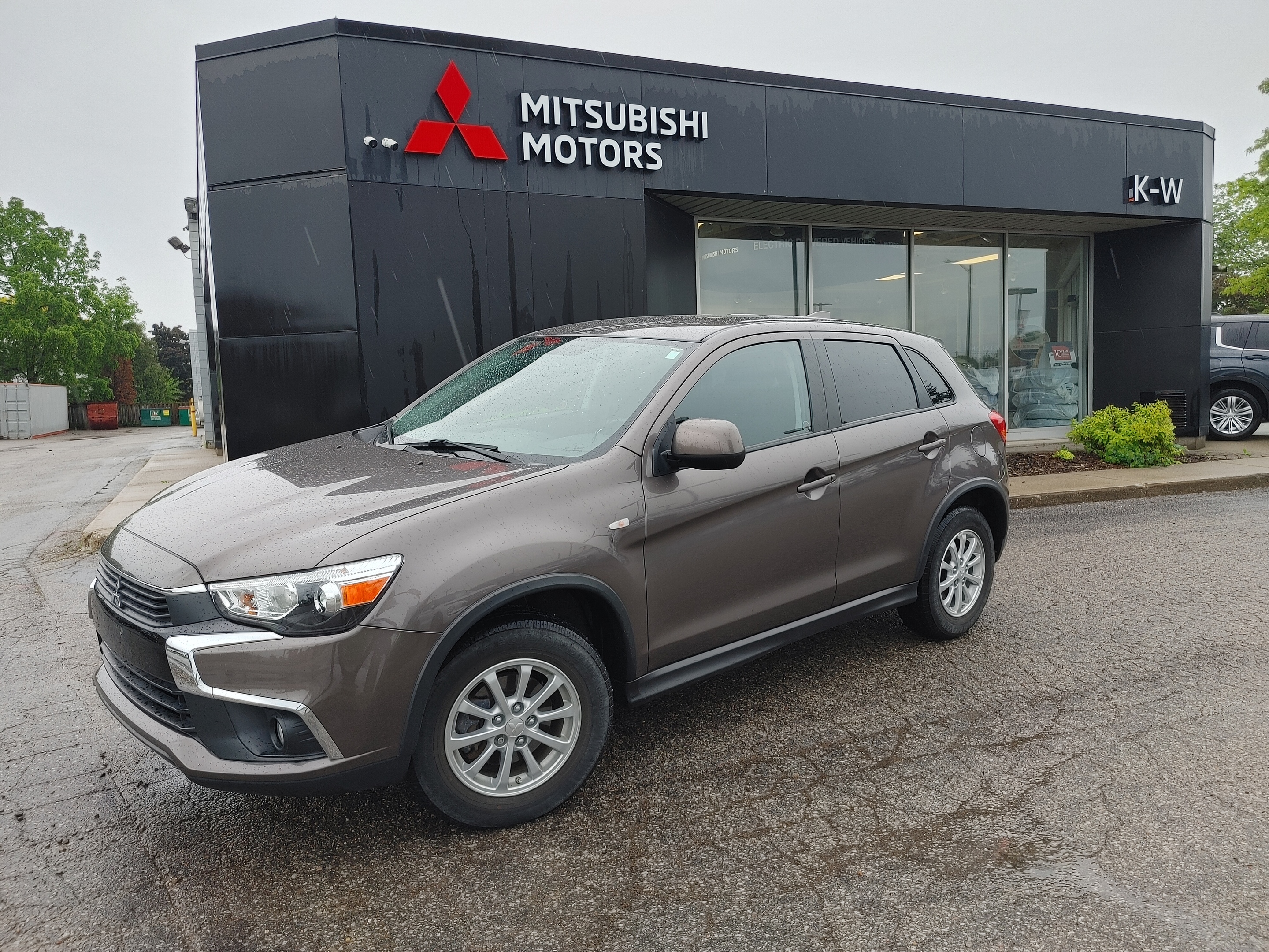 2017 Mitsubishi RVR AWD 2.0L SE* LOW KMS* ONE OWNER* NO ACCIDENTS