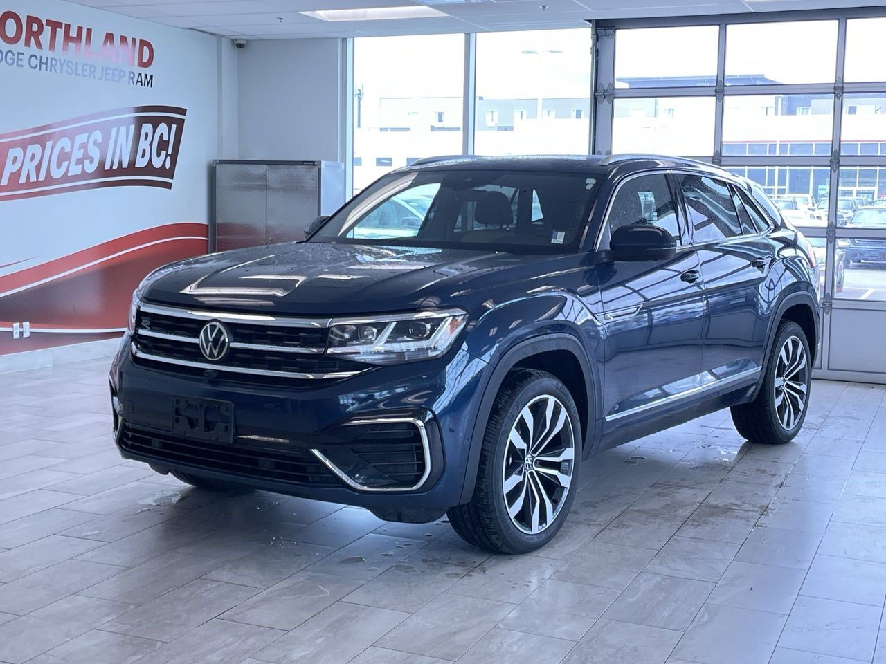 2022 Volkswagen Atlas Cross Sport Execline | AWD | Leather | Hitch | Sunroof