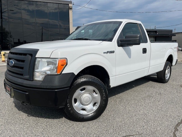 2009 Ford F-150 4WD V8 REGULAR CAB LONG BOX-1 OWNER CERTIFIED!!