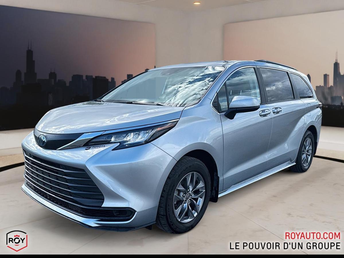 2023 Toyota Sienna Hybride LE | 8 Places | Apple | Android | PEA