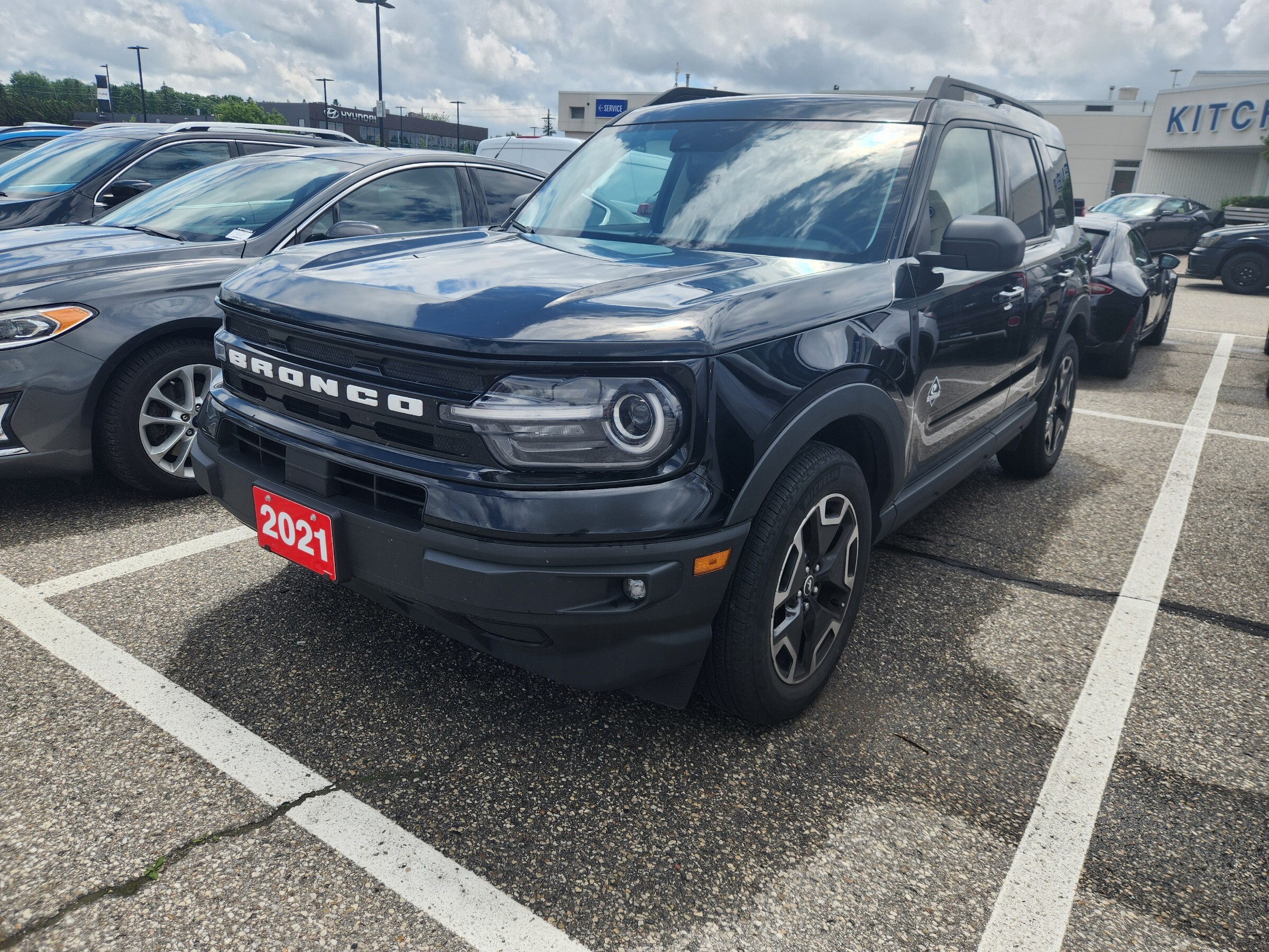 2021 Ford Bronco Sport Outer Banks COPILOT ASSIST PACKAGE | WIRELESS CHAR