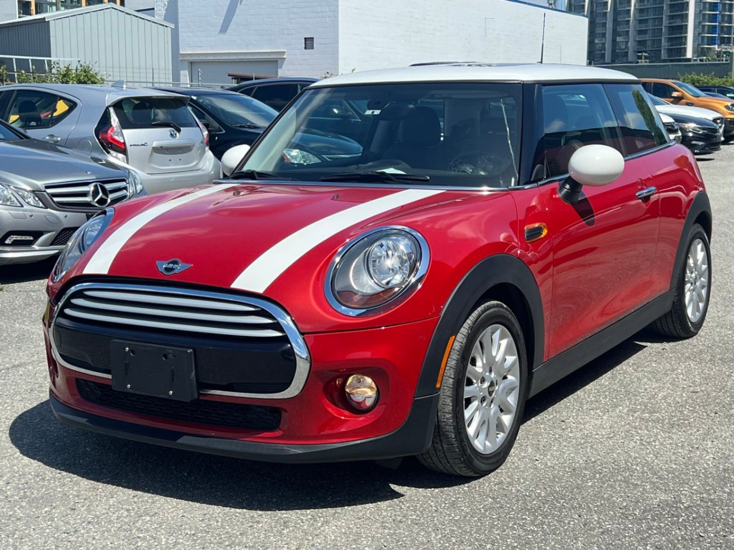 2014 MINI Cooper Hardtop 2dr Cpe/ BC LOCAL CAR/ NO ACCIDENT/ LOW MILAGE/ GO