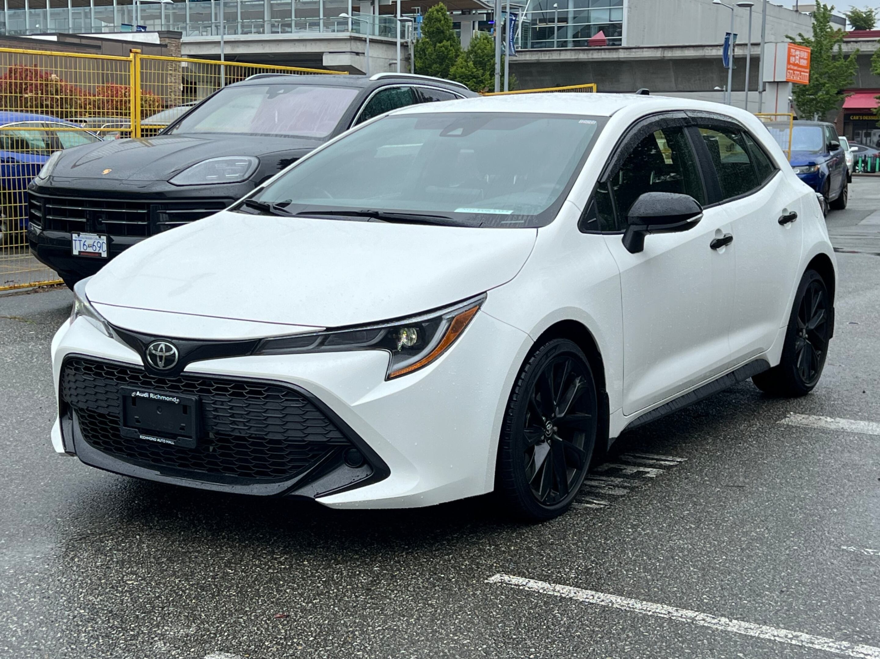 2022 Toyota Corolla Hatchback SE Auto/ BC LOCAL CAR/ NO ACCIDENT/ GOOD ON GAS
