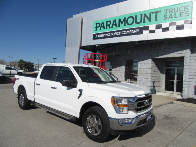 2022 Ford F-150 GAS CREW CAB 4X4 6.5FT BOX & XTR PKG /  2 IN STOCK