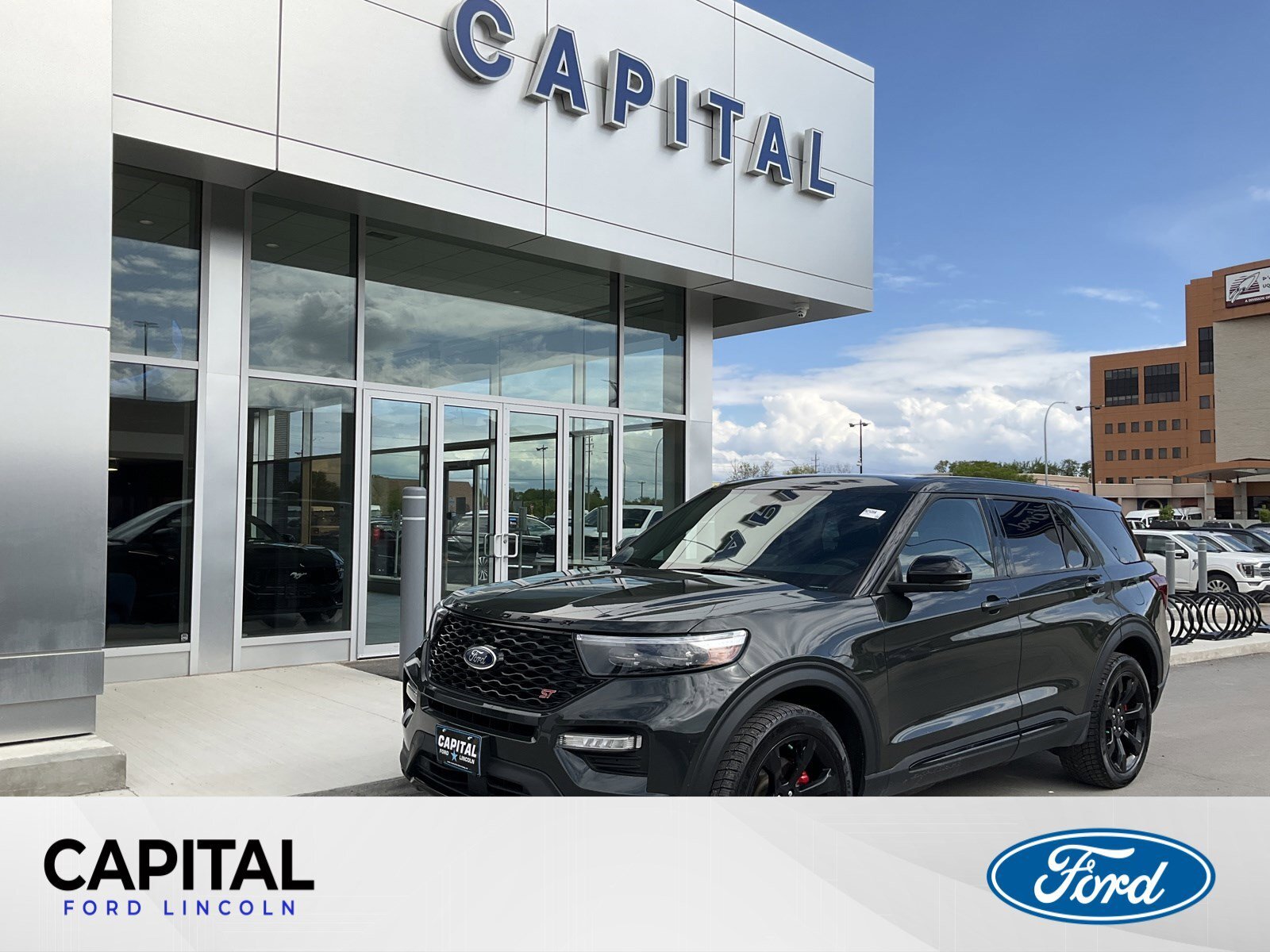2022 Ford Explorer ST **NEW ARRIVAL, WILL BE READY SOON!**